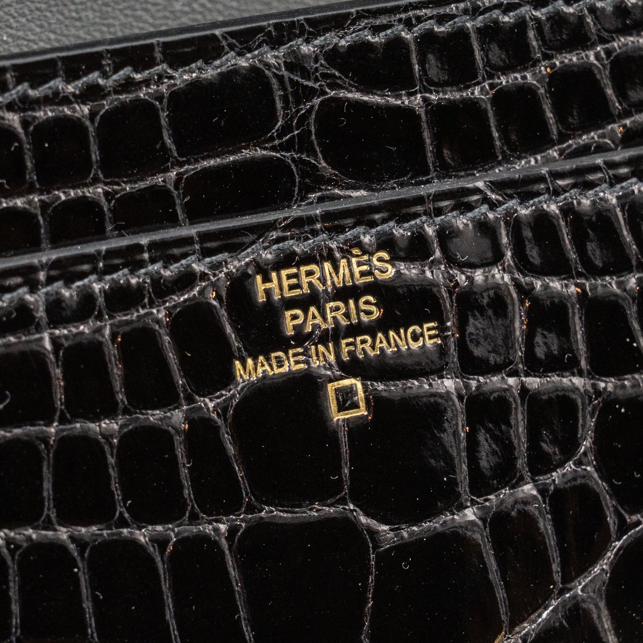HERMES CONSTANCE TO GO ALLIGATOR MISSISSIPPIENSIS BLACK WITH BLACK HARDWARE