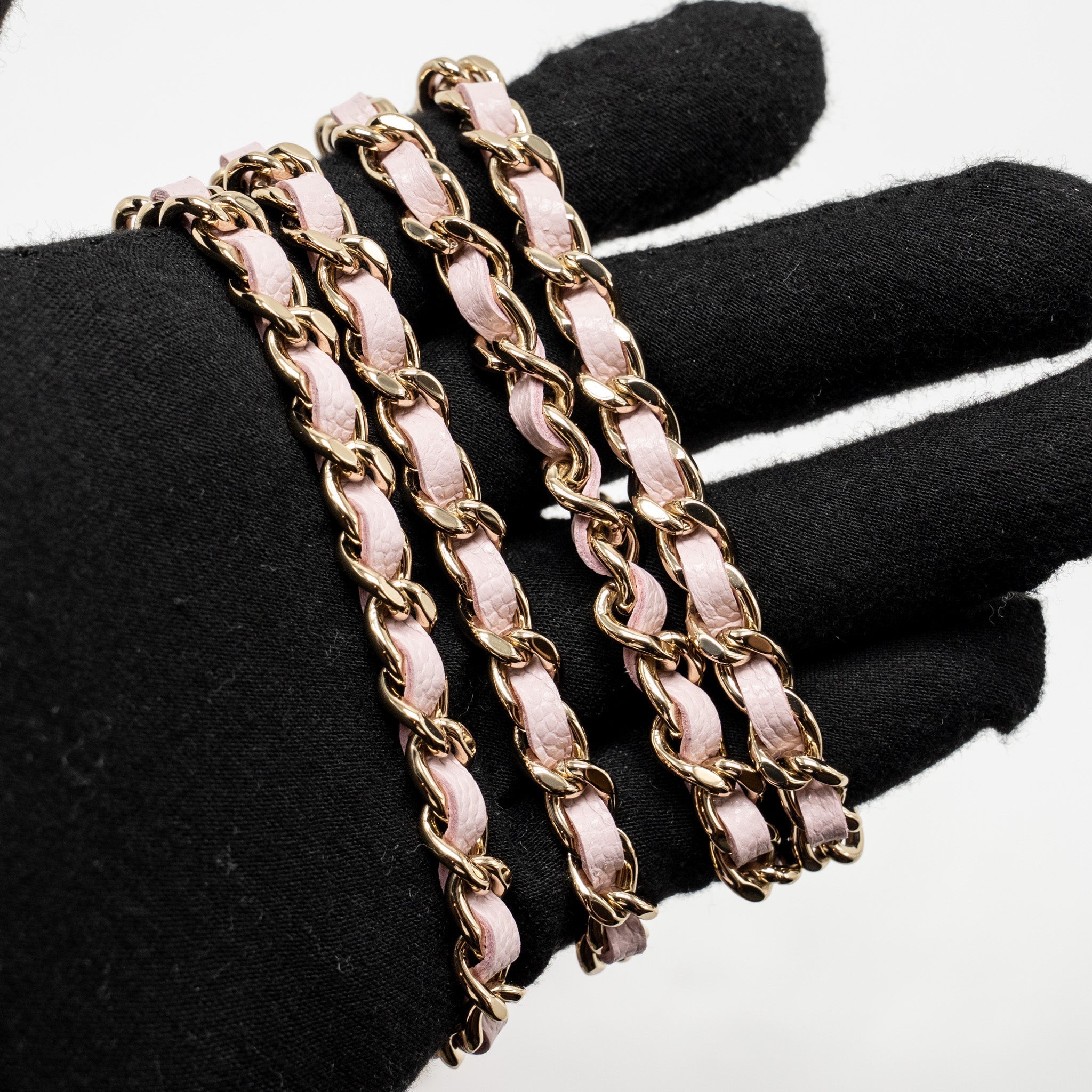CHANEL CLASSIC WALLET ON CHAIN CAVIAR PINK LGHW
