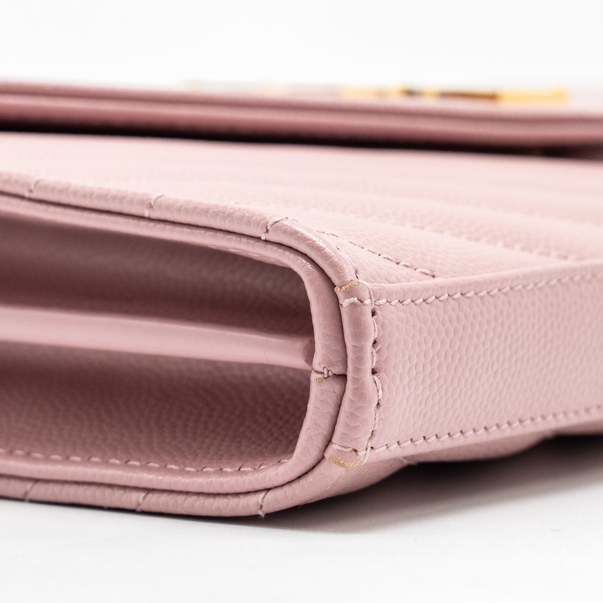 SAINT LAURENT / YSL CASSANDRE MATELASSE WALLET ON CHAIN GRAINED CALFSKIN PINK GHW