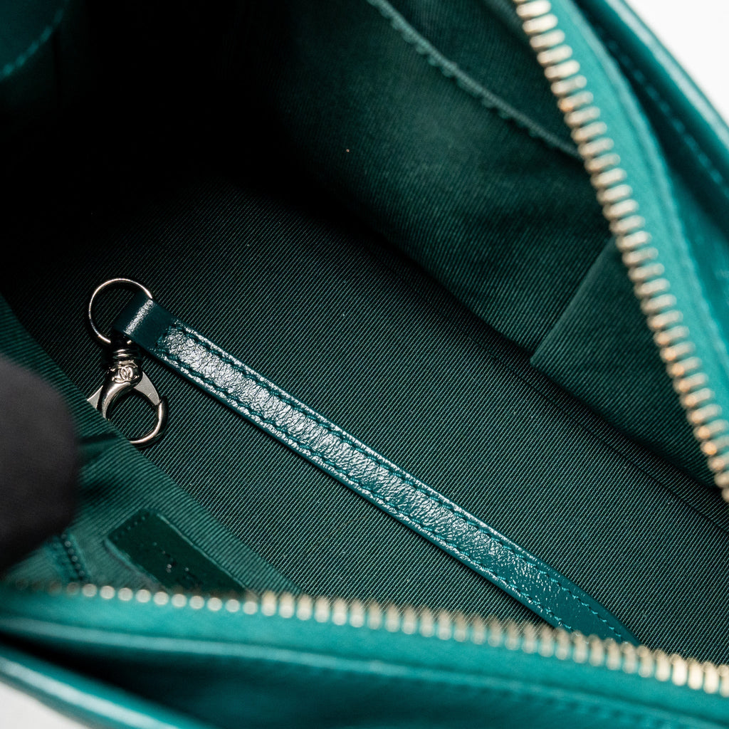 CHANEL SMALL GABRIELLE HOBO BAG AGED CALFSKIN GREEN MULTICOLOURED HAREWARE
