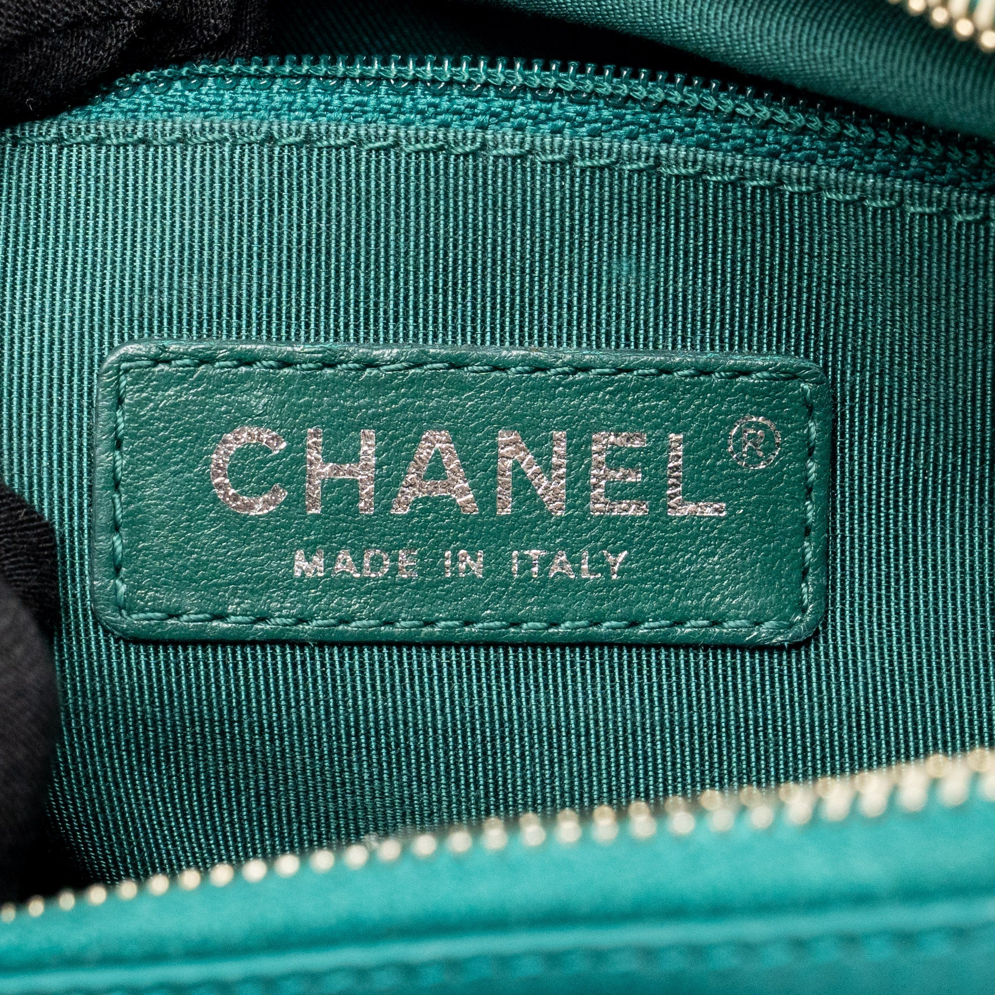 CHANEL SMALL GABRIELLE HOBO BAG AGED CALFSKIN GREEN MULTICOLOURED HAREWARE