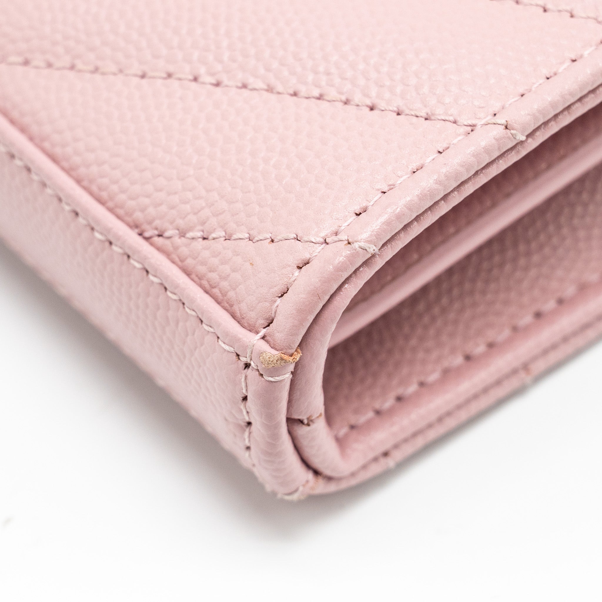 SAINT LAURENT / YSL CASSANDRE MATELASSE WALLET ON CHAIN GRAINED CALFSKIN PINK GHW