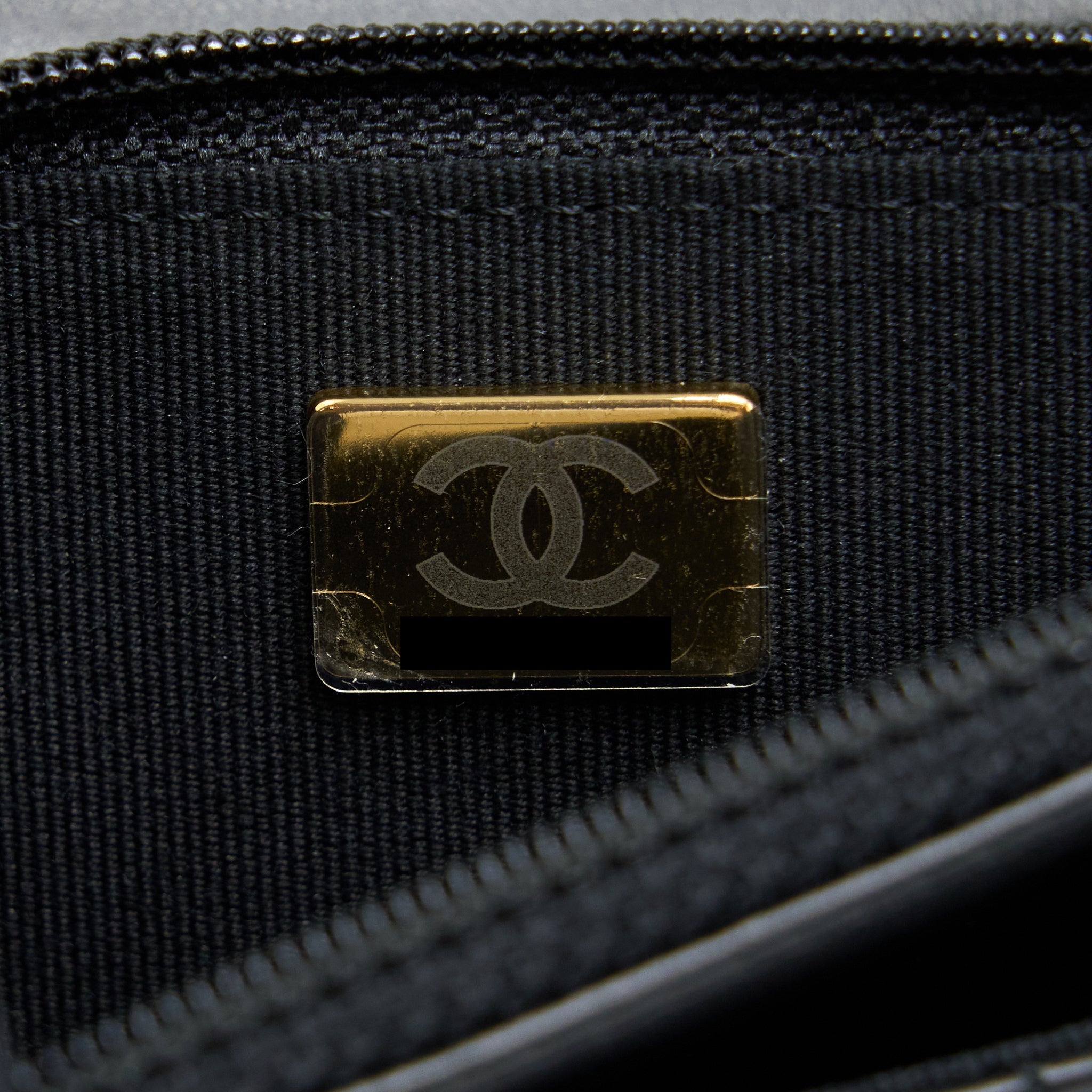 CHANEL 22K GOLD PILLAR WALLET ON CHAIN LAMBSKIN BLACK BRUSHED GHW(MICROCHIP)