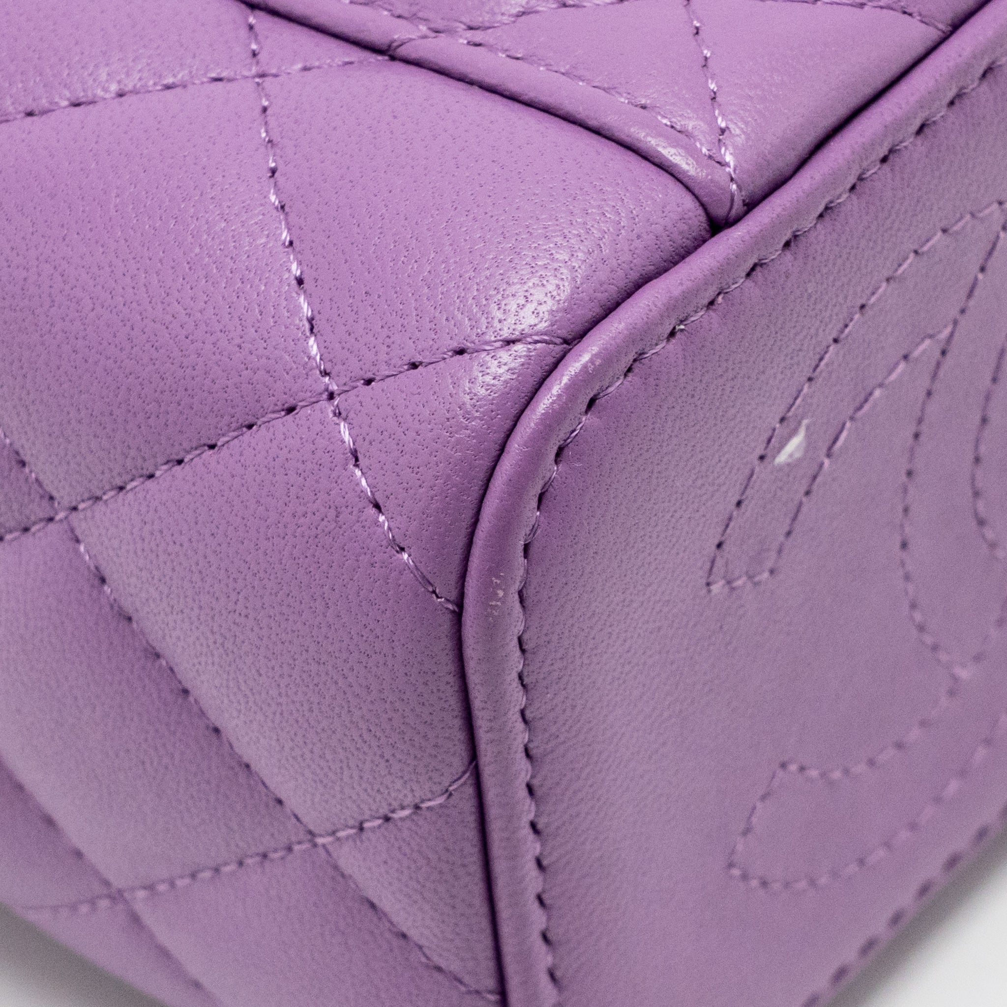 CHANEL MINI VANITY CASE WITH GIANT CHAIN LAMBSKIN PURPLE LGHW