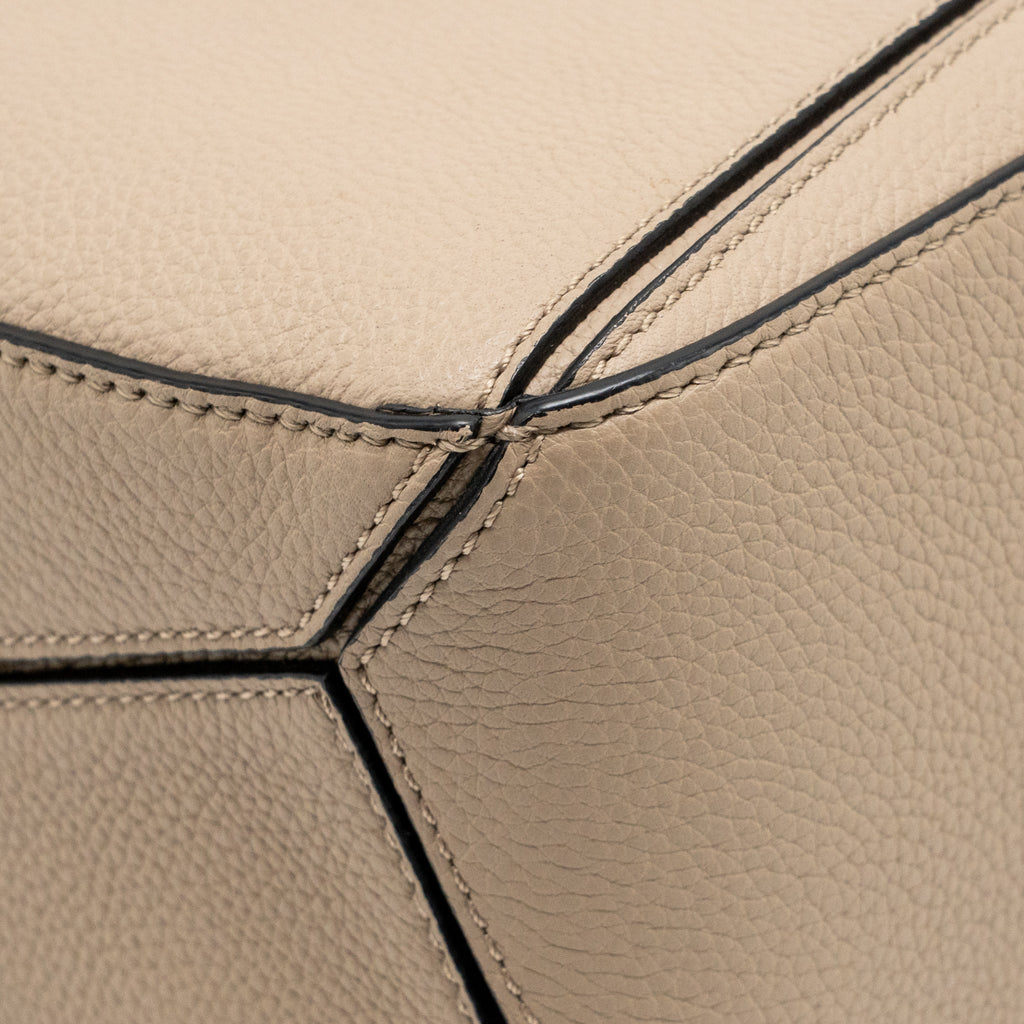 LOEWE SMALL PUZZLE BAG GRAINED CALFSKIN SAND GHW
