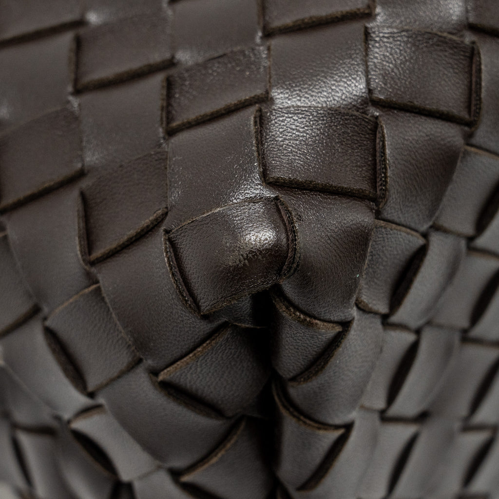 BOTTEGA VENETA MEDIUM ANDIAMO LAMBSKIN FONDANT GHW