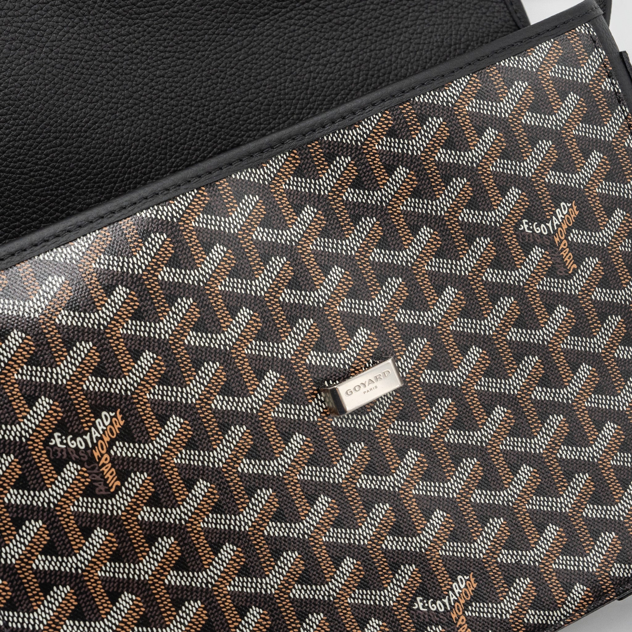 GOYARD BELVEDERE MM MESSANGER BAG GOYARDLINE CANVAS / CALFSKIN BLACK SHW