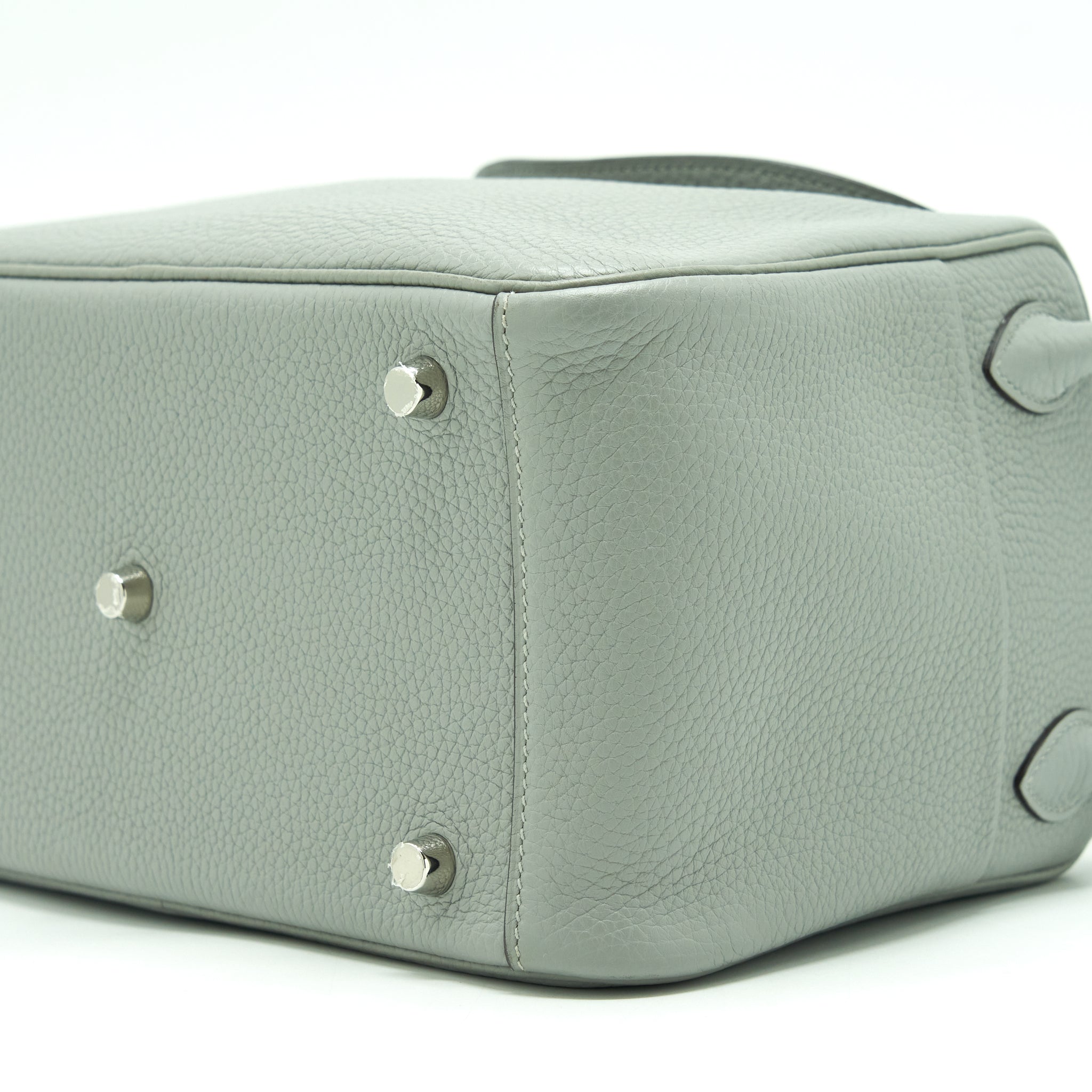 HERMES LINDY 26 CLEMENCE GRIS MOTTE SHW