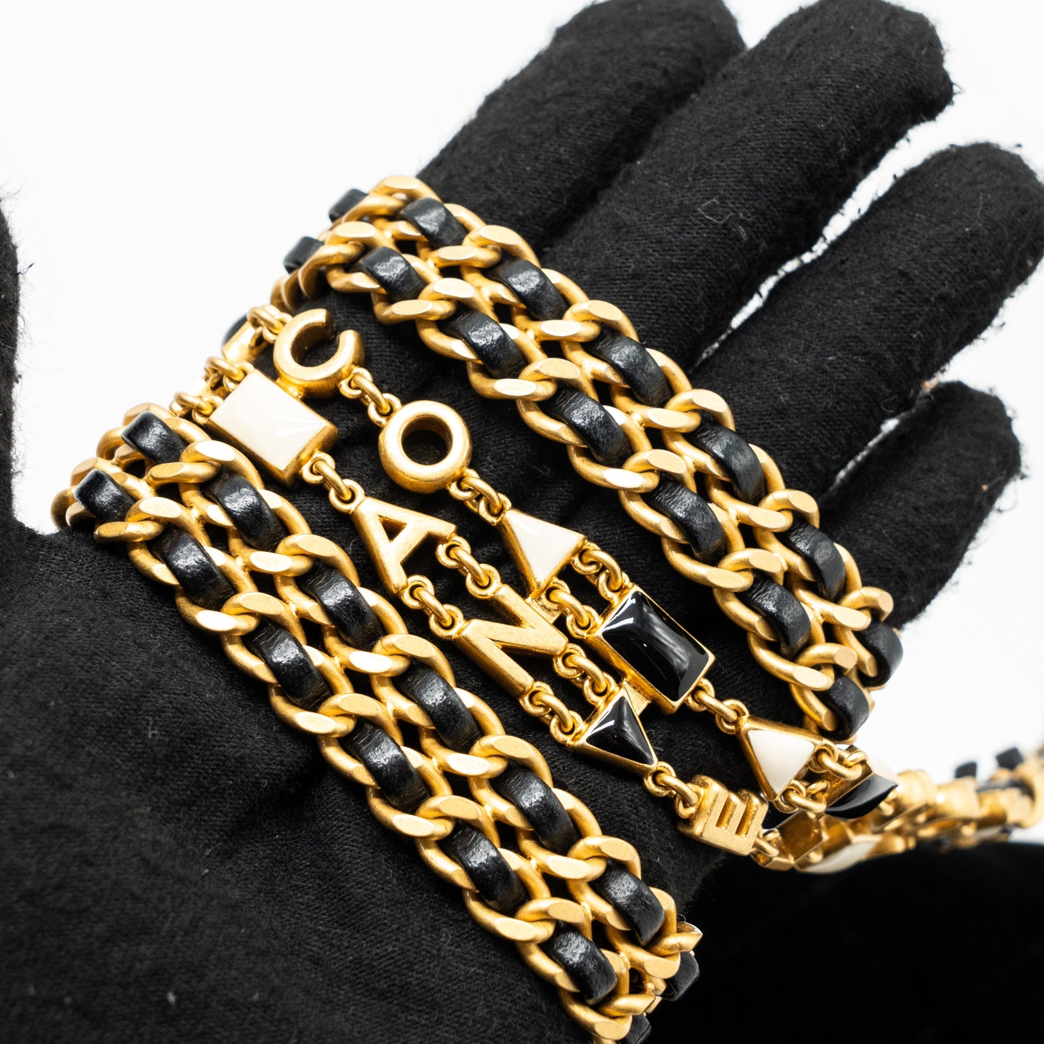 CHANEL 22B CHANEL ON CHAINS SQUARE FLAP BAG VELVET BLACK GHW (MICROCHIP)