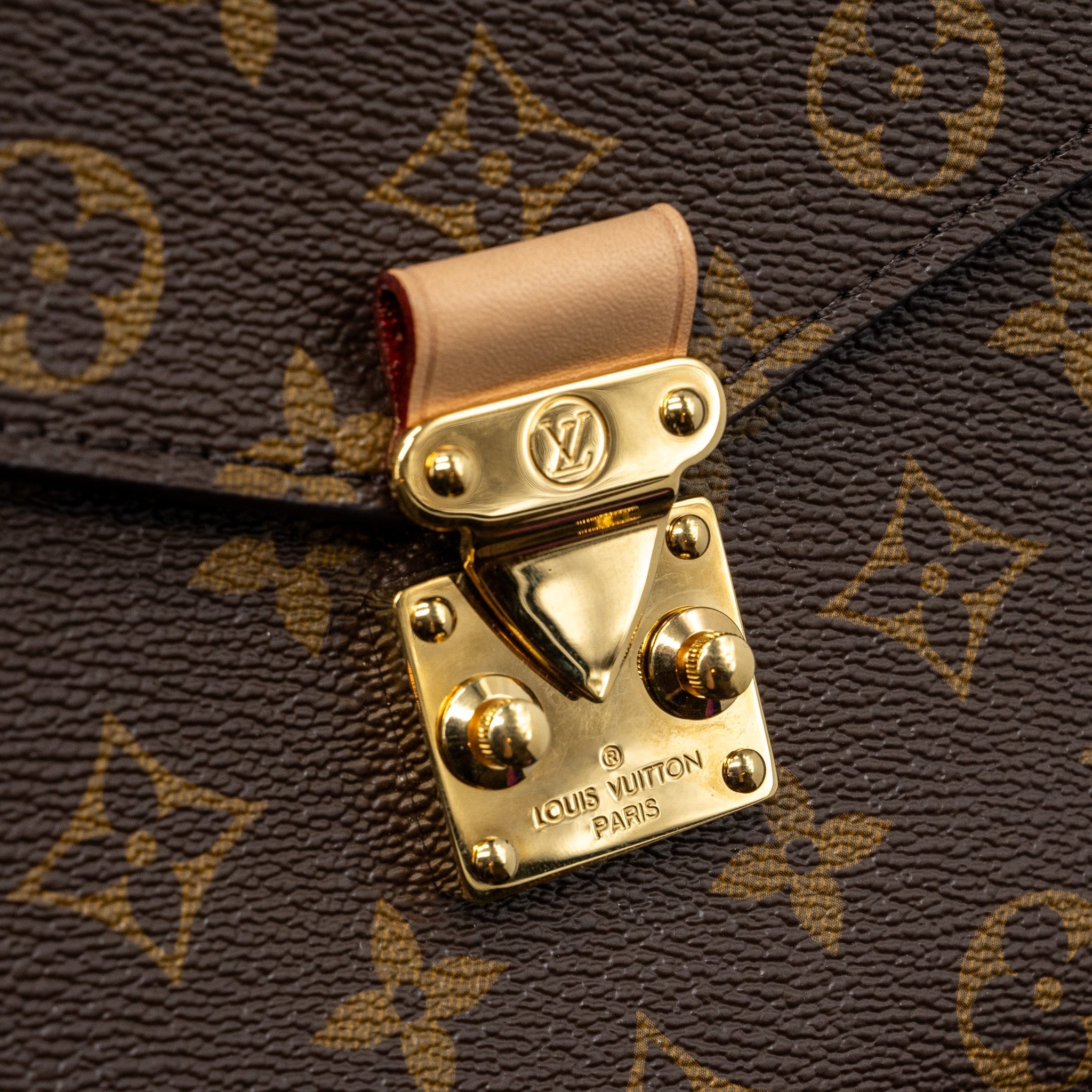 LOUIS VUITTON POCHETTE MÉTIS MONOGRAM CANVAS GHW