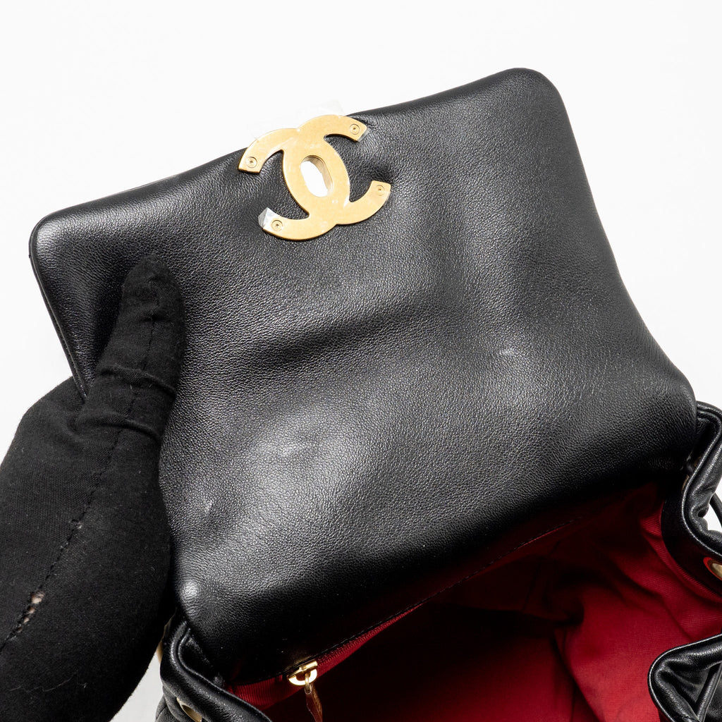 CHANEL 24C 19 BACKPACK LAMBSKIN BLACK MULTICOLOUR HARDWARE (MICROCHIP)