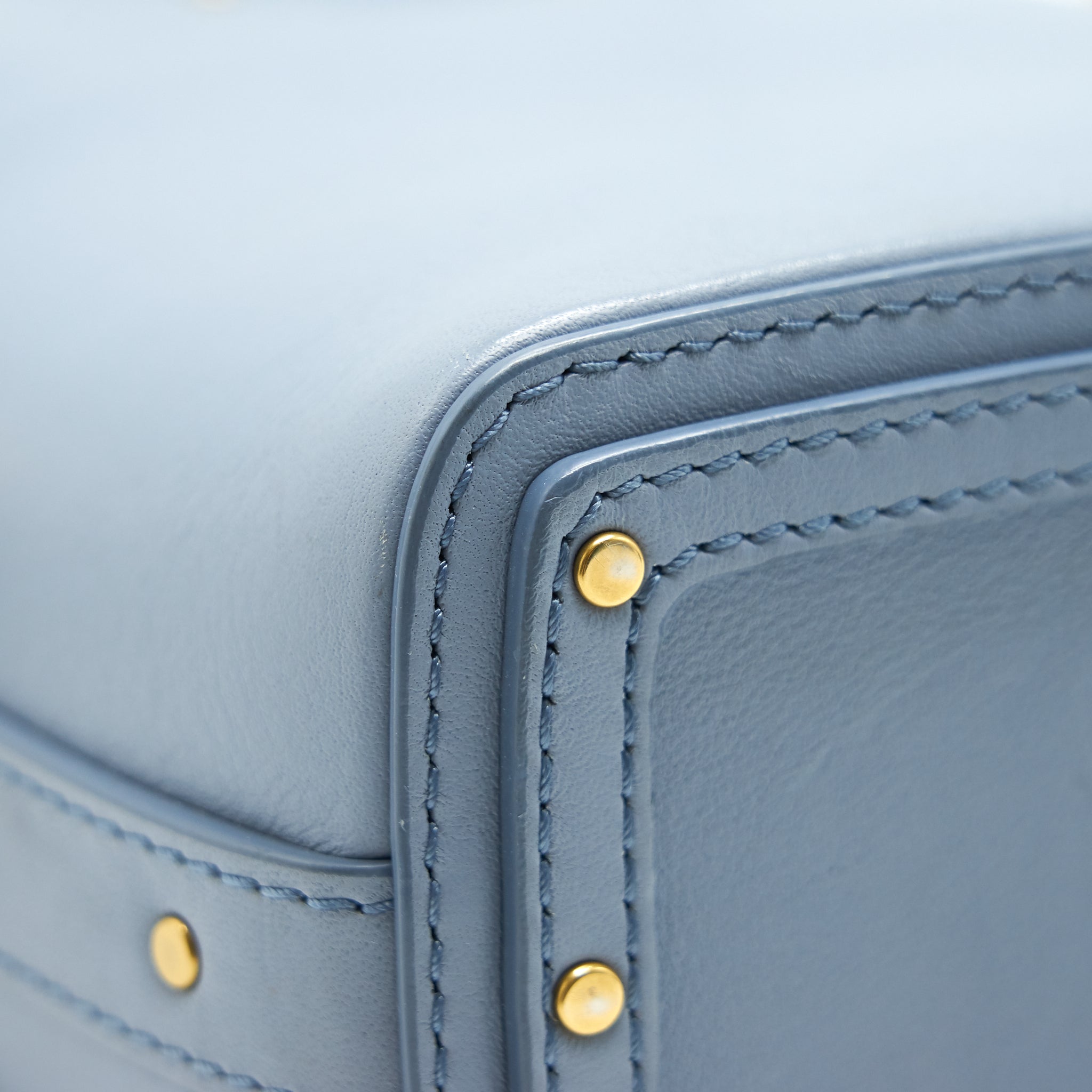 CHLOE ROY BUCKET LEATHER CROSS BODY BAG LIGHT BLUE