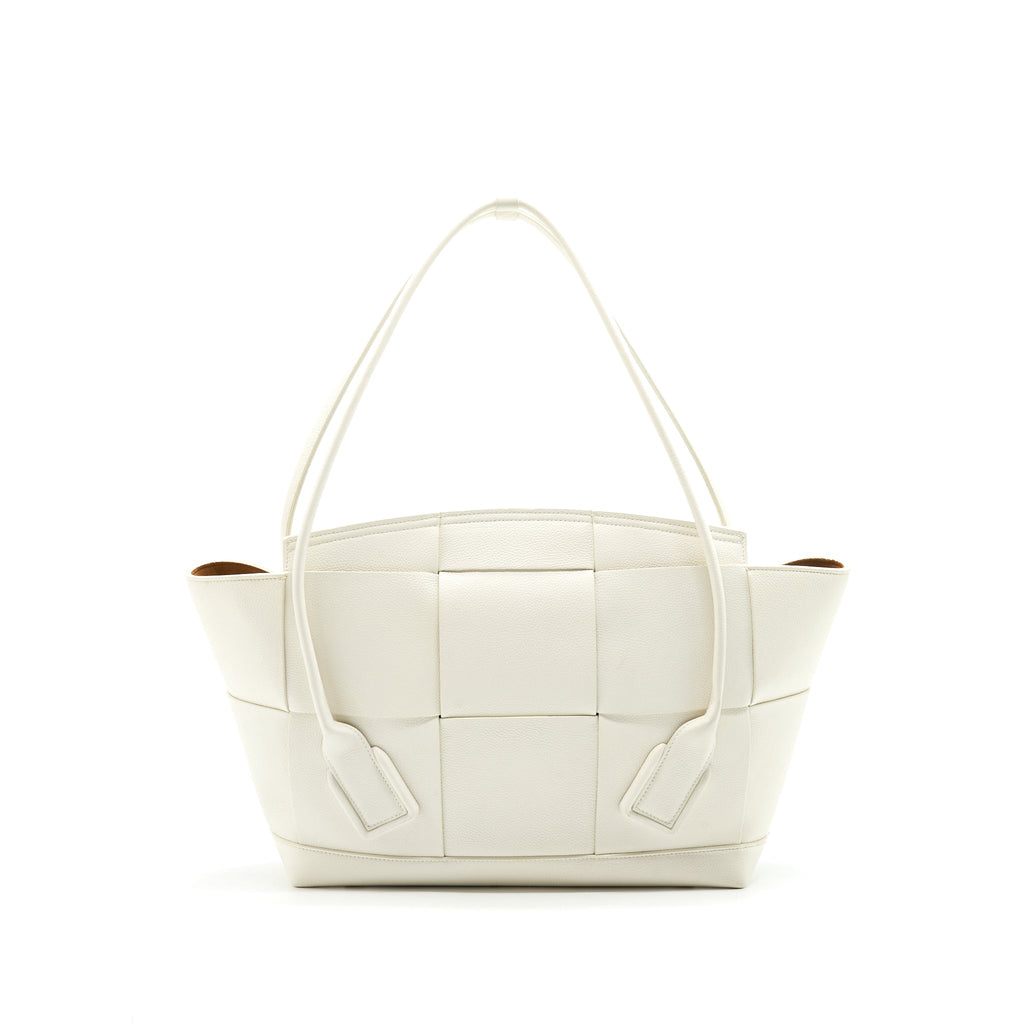 BOTTEGA VENETA  MEDIUM ARCO BAG WHITE
