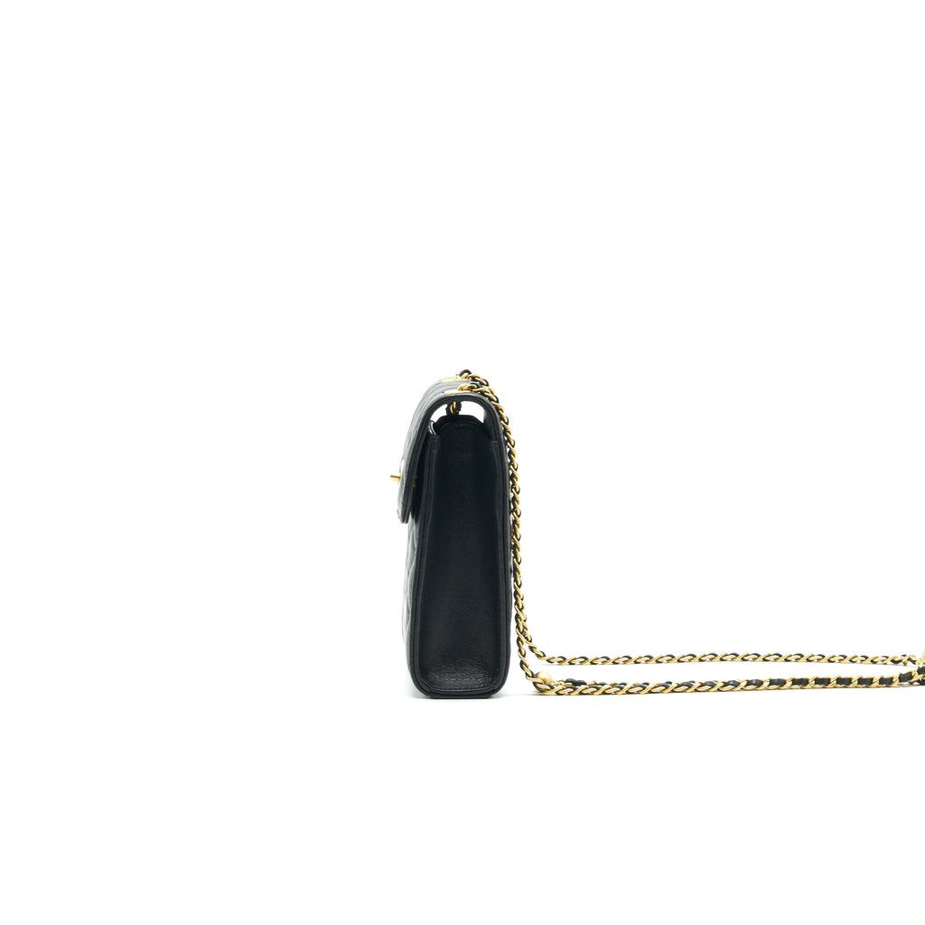CHANEL PEARL CRUSH VERTICAL PHONE HOLDER