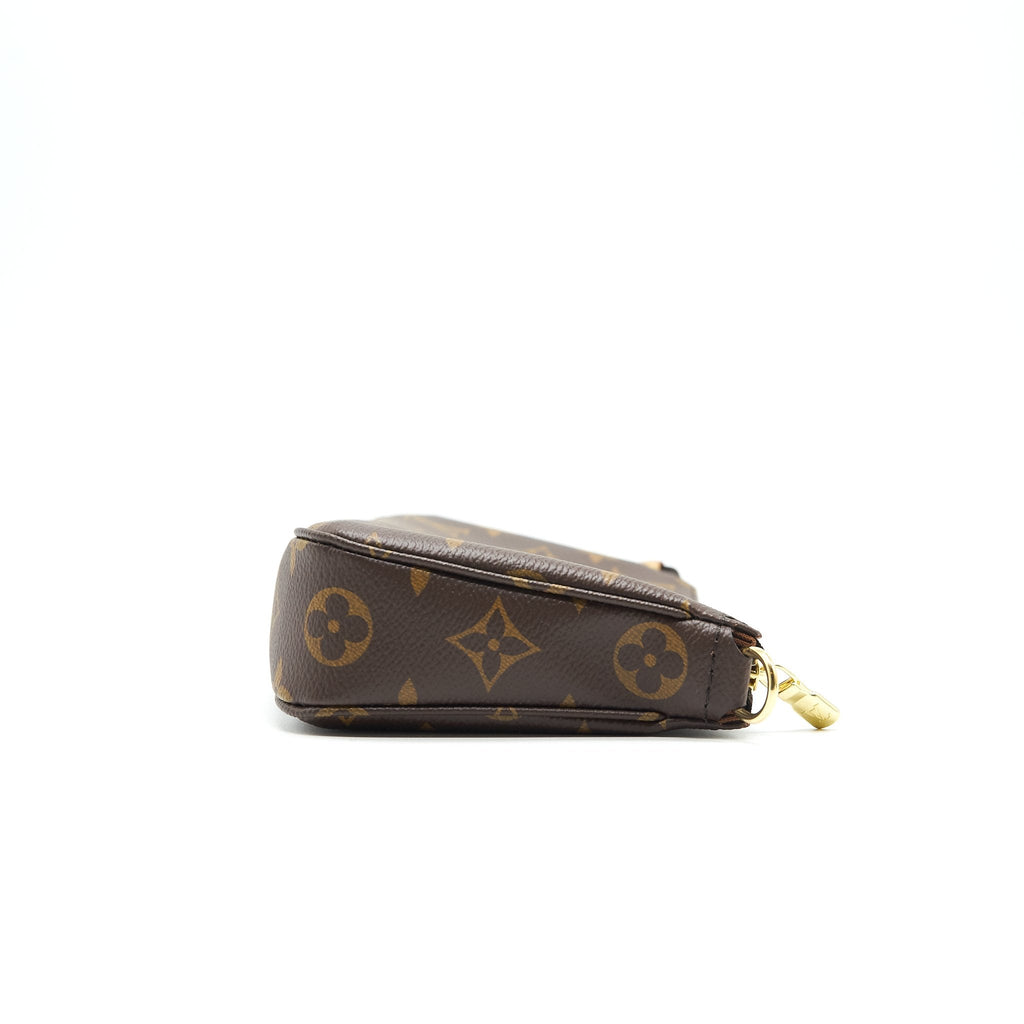 LOUIS VUITTON POCHETTE ACCESSORIES MONOGRAM CANVAS