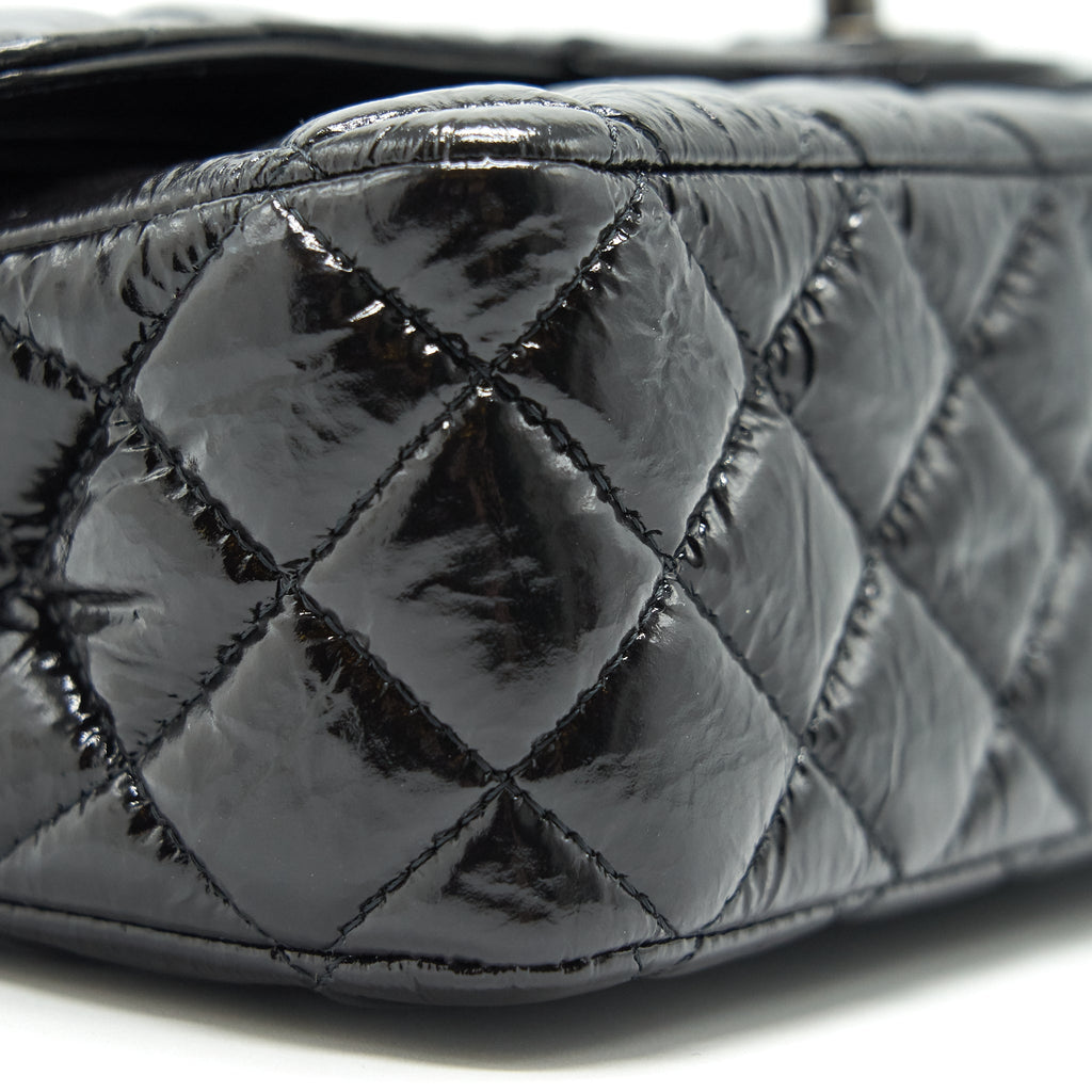 CHANEL MEDIUM CLASSIC DOUBLE FLAP BAG SHINY CRUMPLED CALFSKIN