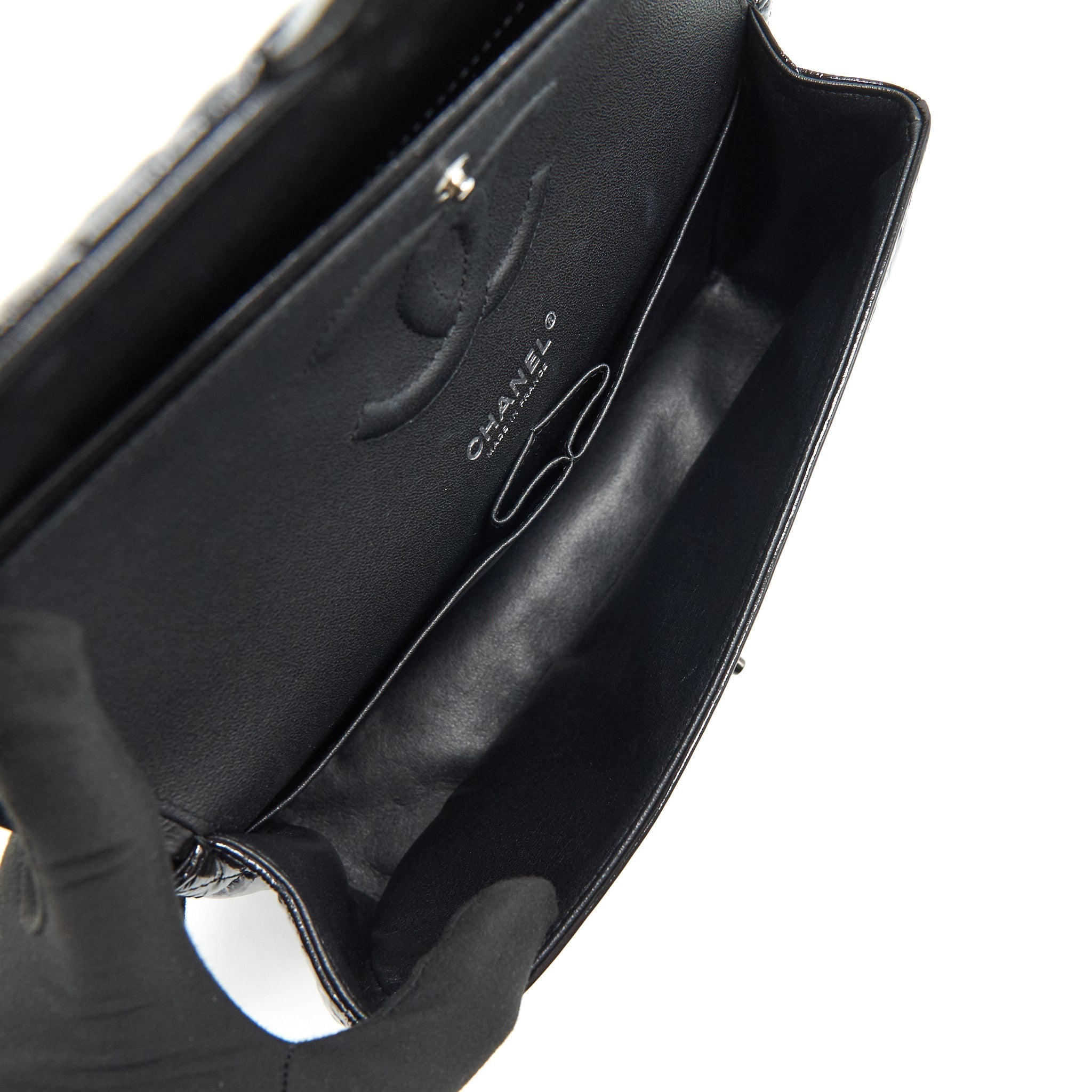 CHANEL MEDIUM CLASSIC DOUBLE FLAP BAG SHINY CRUMPLED CALFSKIN