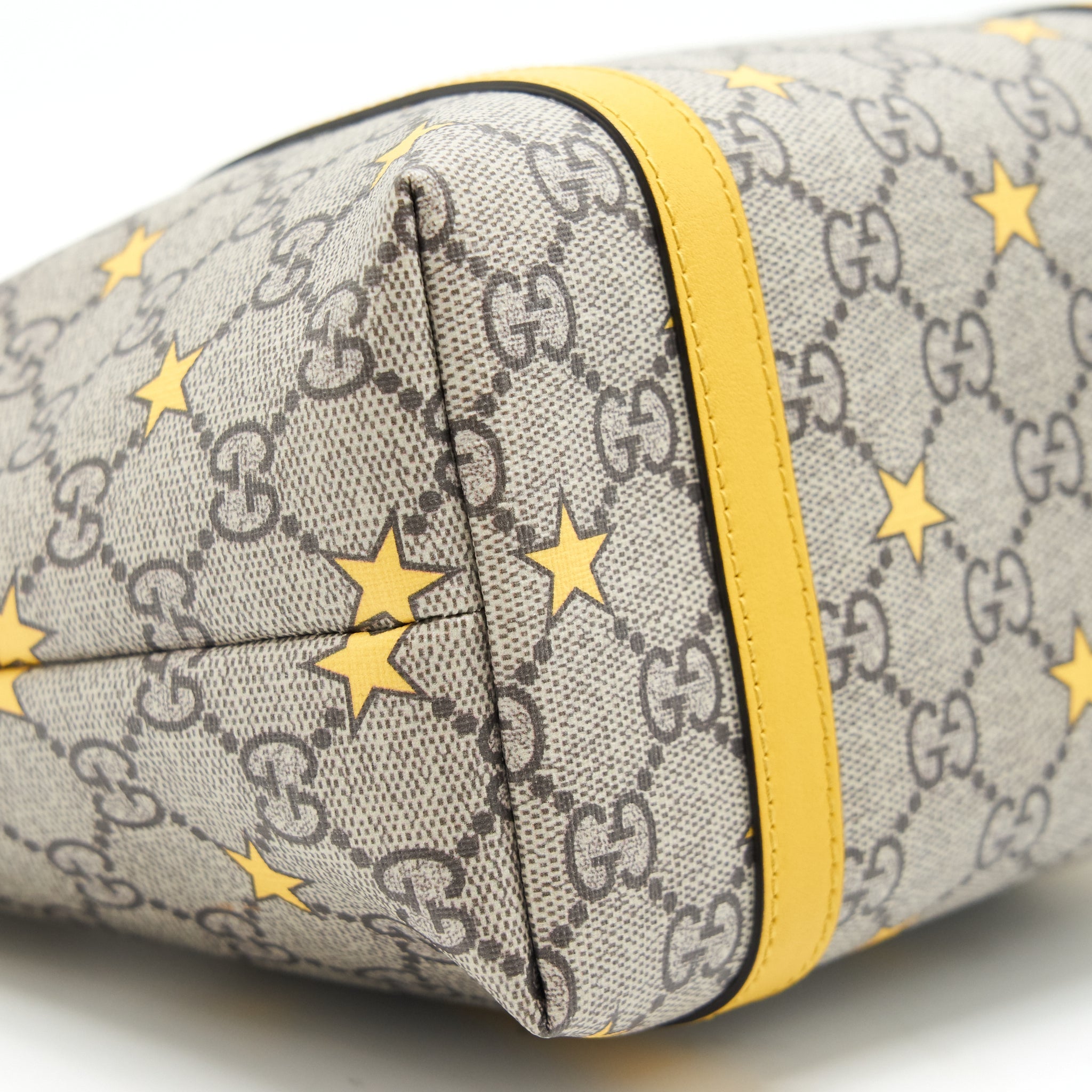 GUCCI KID'S GG SUPREME TOTE BAG YELLOW STAR