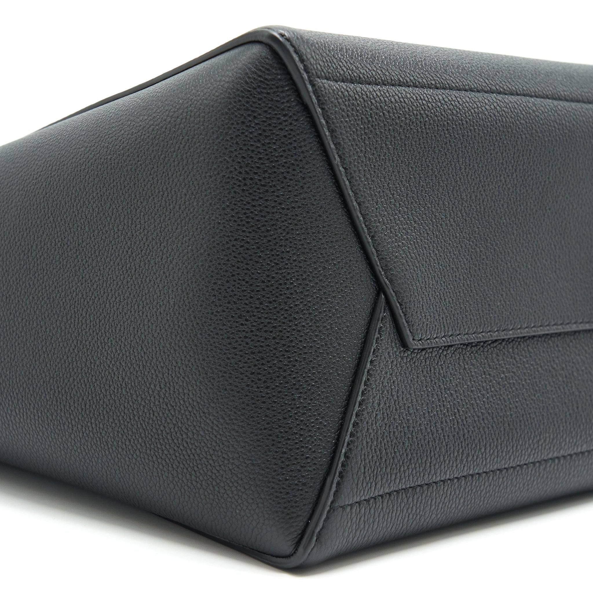 CELINE SANGLE BUCKET BAG BLACK WITH GHW