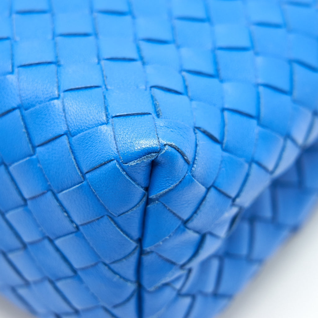 BOTTEGA VENETA SMALL OLYMPIA BAG BLUE
