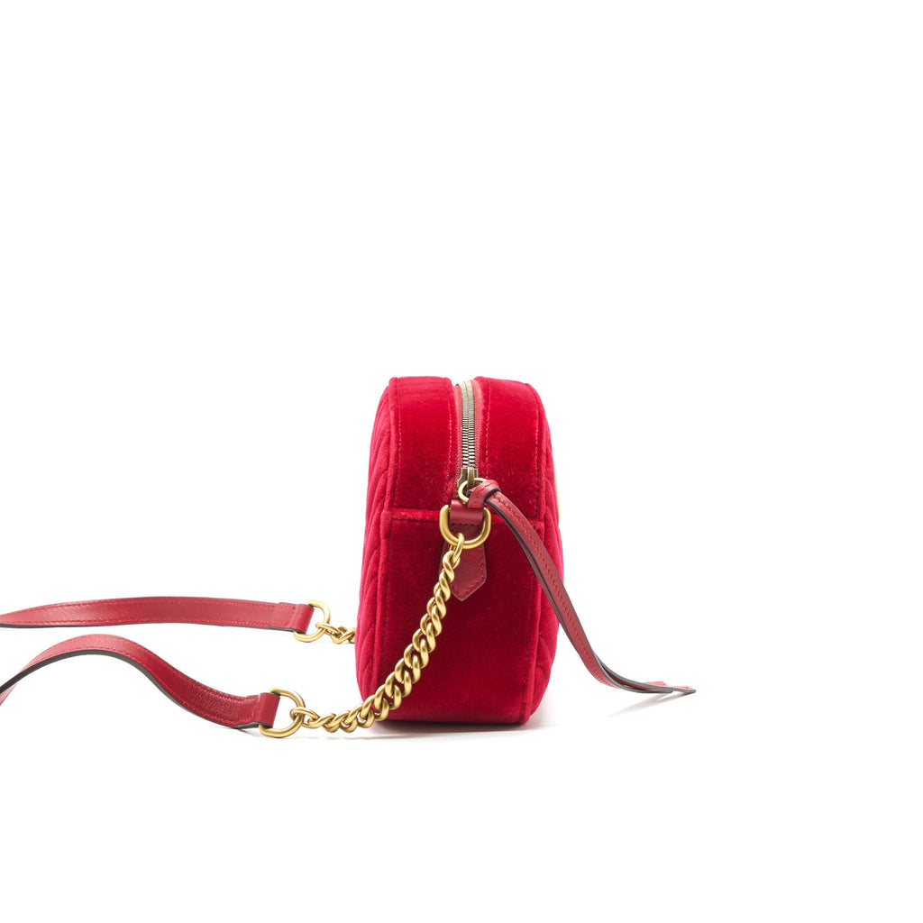 GUCCI MARMONT VALVET CAMERA BAG RED