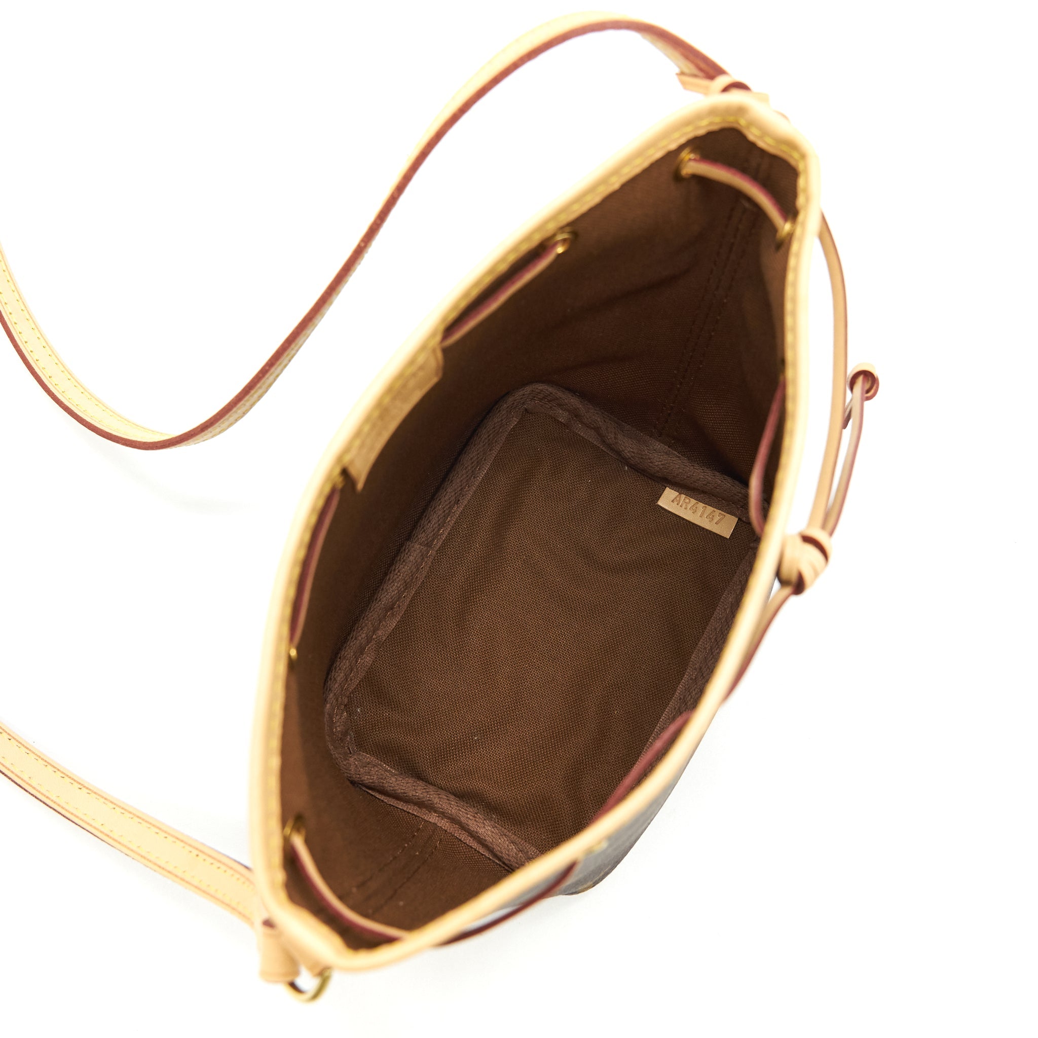 LOUIS VUITTON NANO NOE
