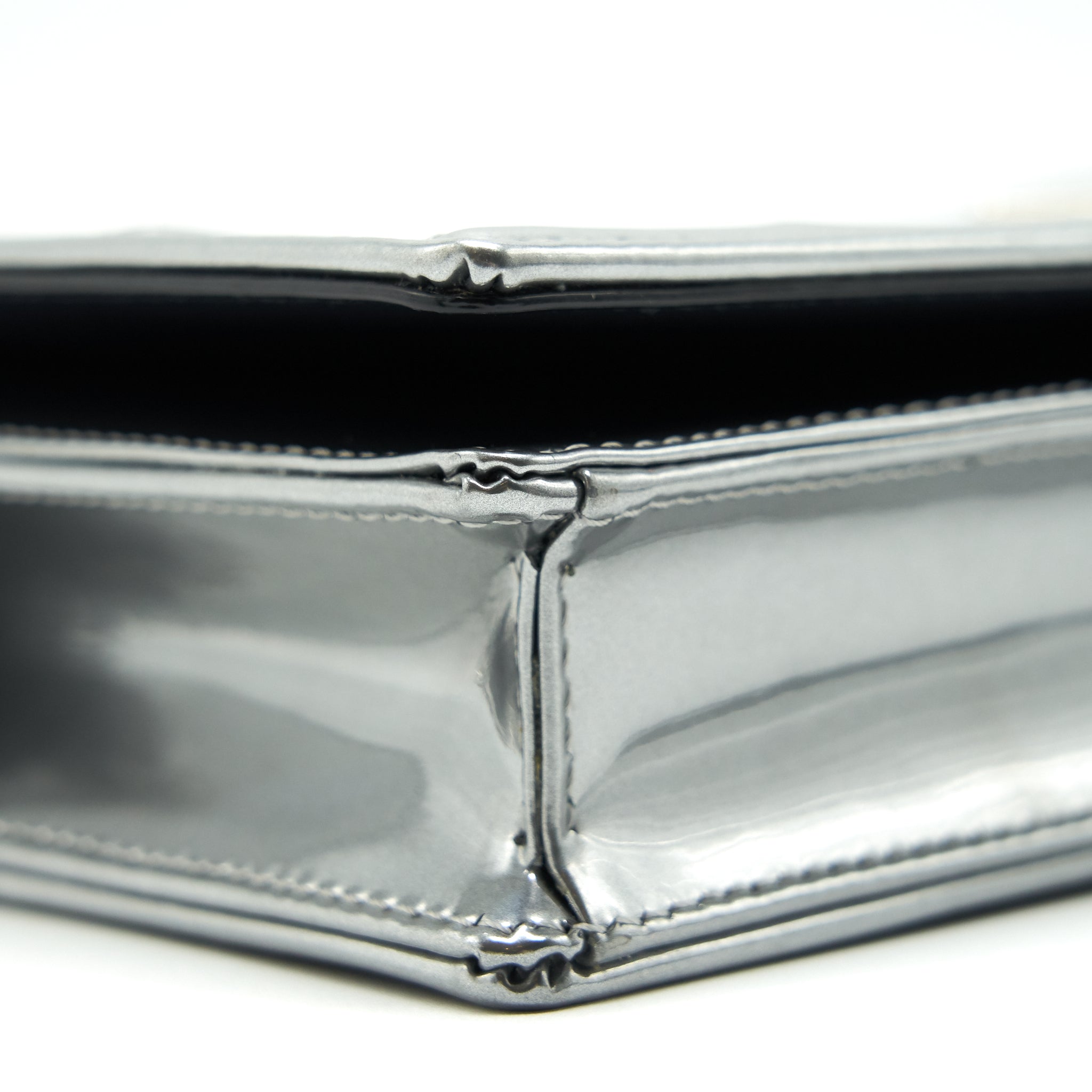 DIOR DIORAMA WALLET ON CHAIN SILVER