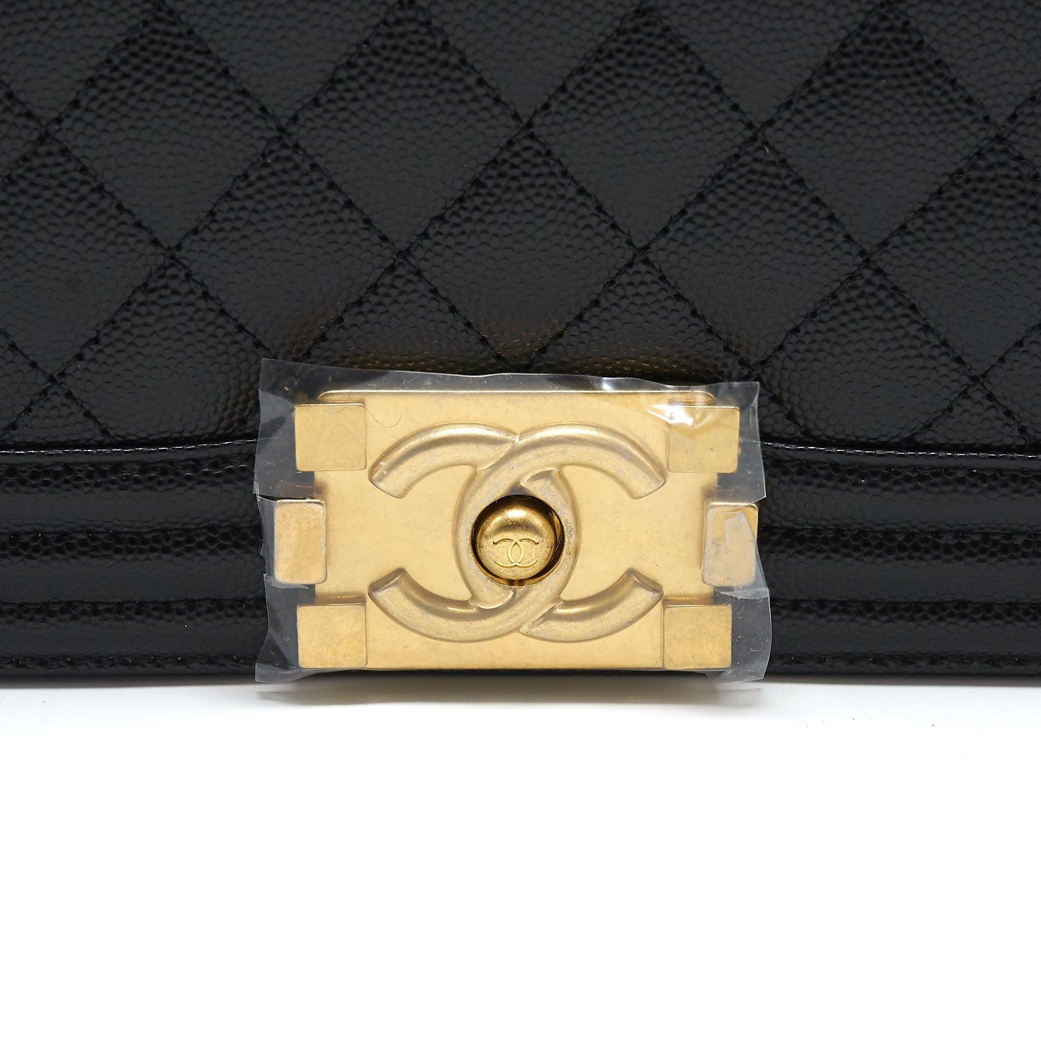 CHANEL SMALL BOY BAG CAVIAR BLACK GHW (MICROCHIP)