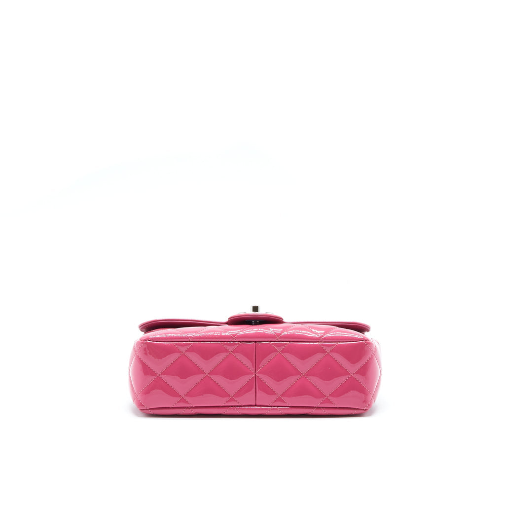 CHANEL COCO SHINE FLAP BAG PATENT PINK SHW