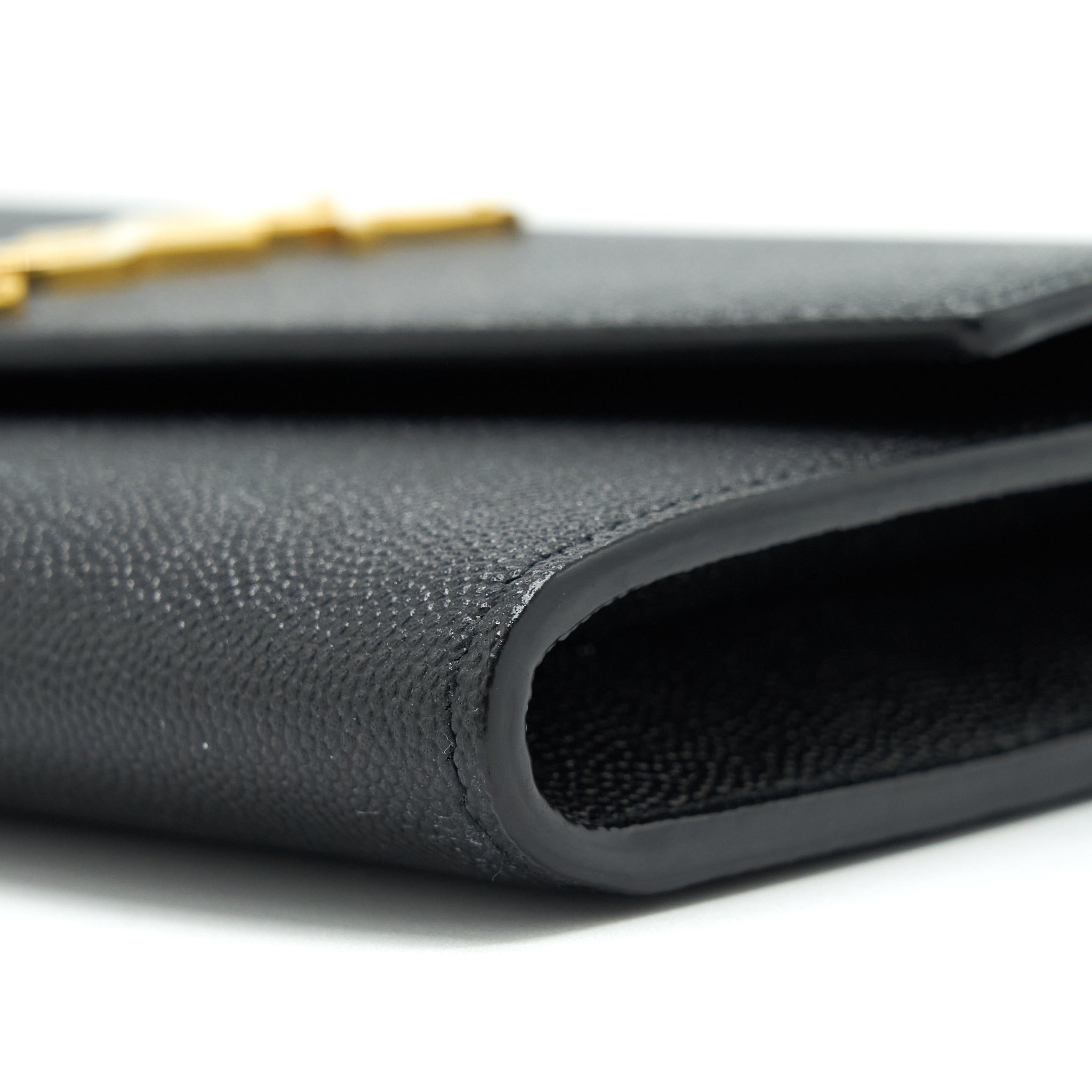 SAINT LAURENT/YSL ENVELOP SMALL CROSSBODY BAG GRAINED CALFSKIN BLACK GHW