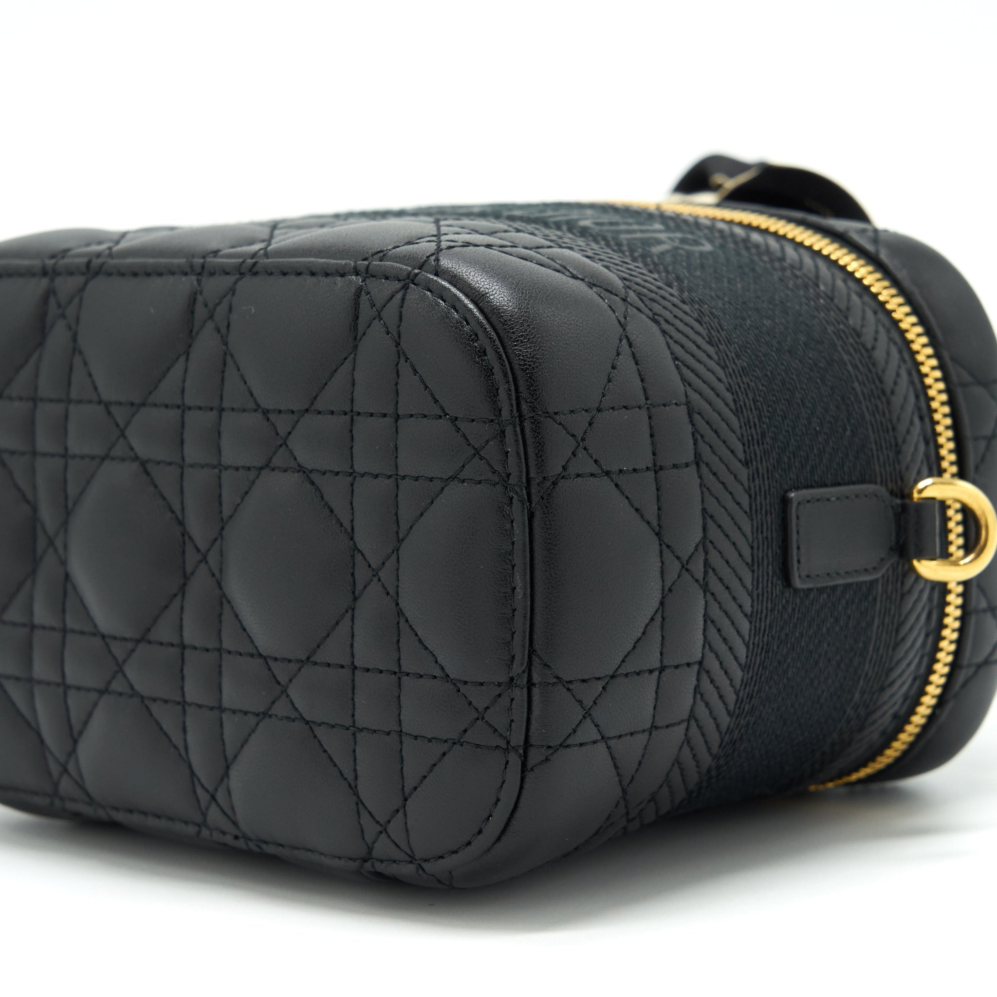 DIOR SMALL DIORTRAVEL VANITY CASE BLACK GHW WITH AN EXTRA TWILLY
