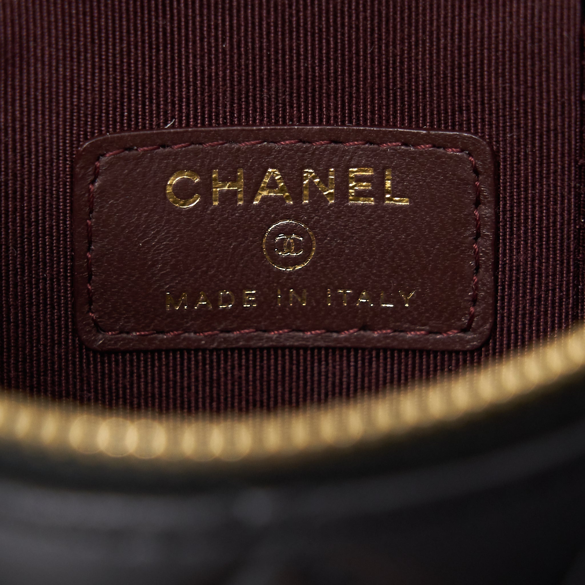 CHANEL 21C LONG VANITY WITH CHAIN LAMBSKIN BLACK WITH LGHW