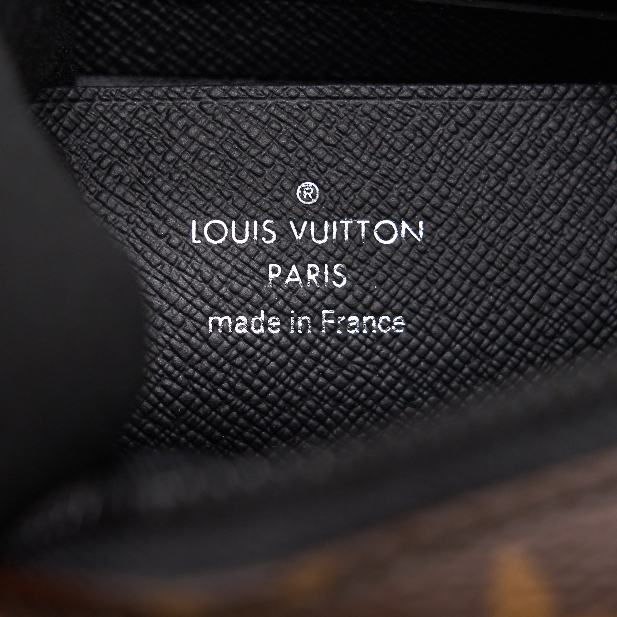 LOUIS VUITTON CHRISTOPHER WEARABLE WALLET