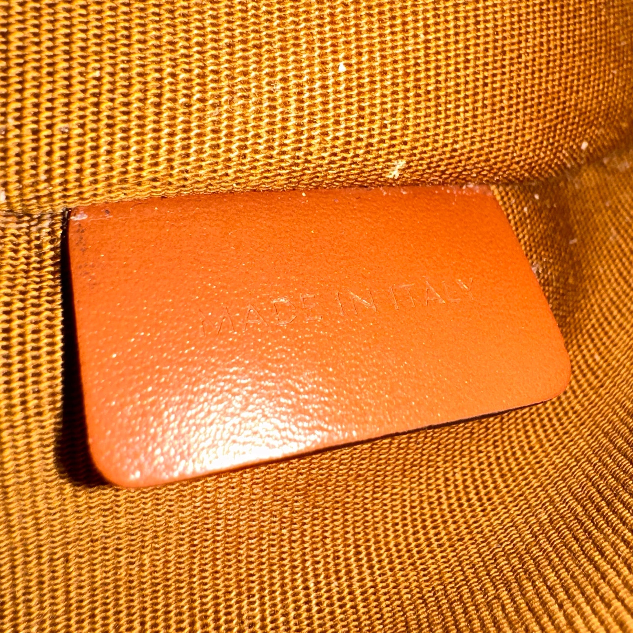 CELINE MINI VERTICAL CABAS TRIOMPHE CANVAS GHW