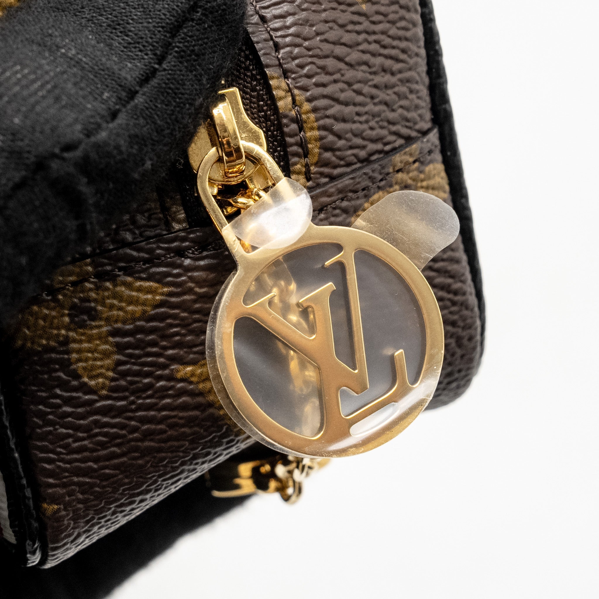 LOUIS VUITTON GAME ON CUBE COIN PURSE MONOGRAM CANVAS GHW