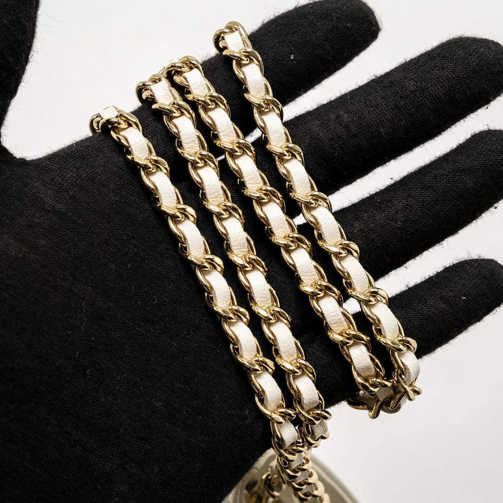 CHANEL MINI 31 CLUTCH WITH  CHAIN SHINY CALFSKIN WHITE LGHW (MICROCHIP)