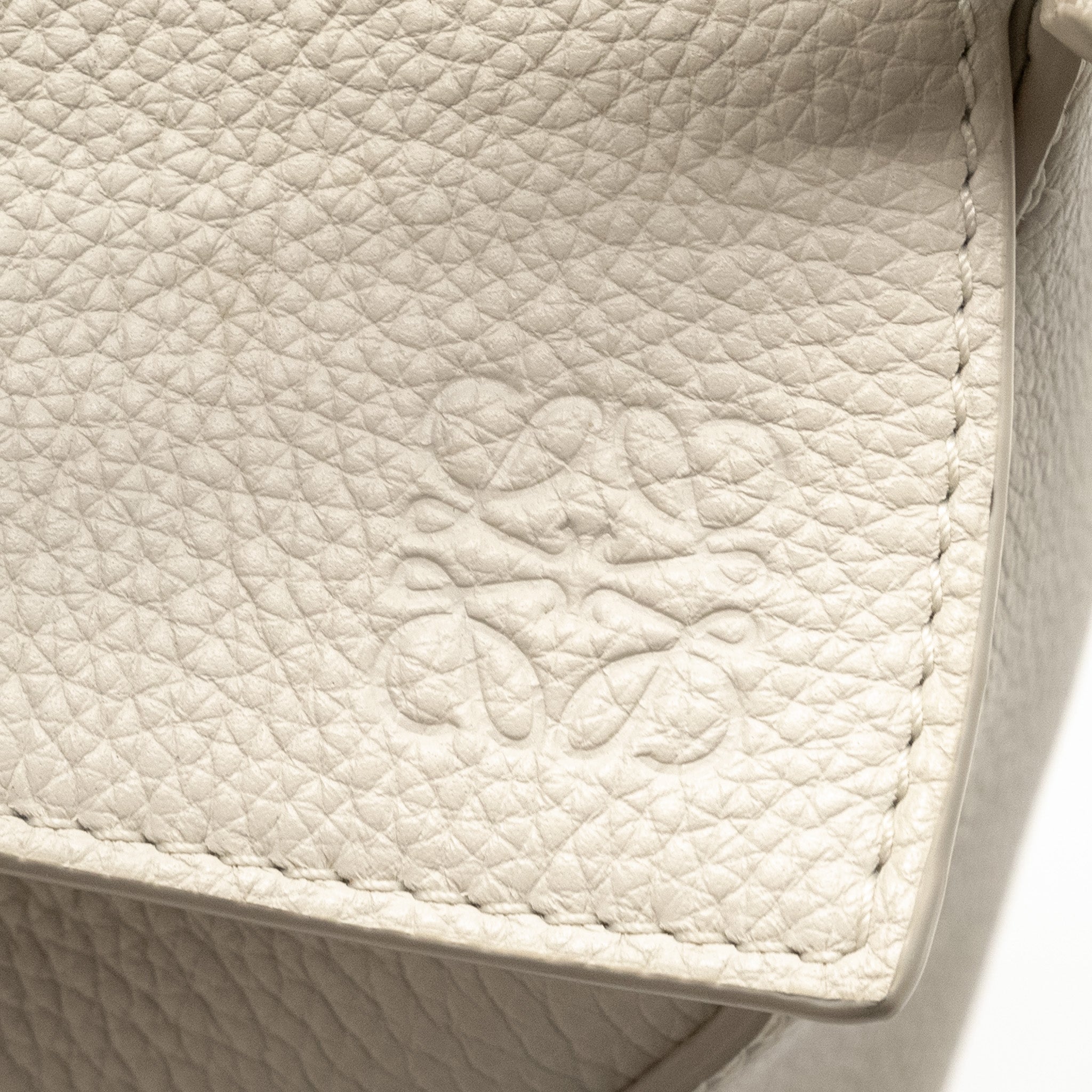 LOEWE SMALL PUZZLE BAG GRAINED CALFSKIN WHITE SHW