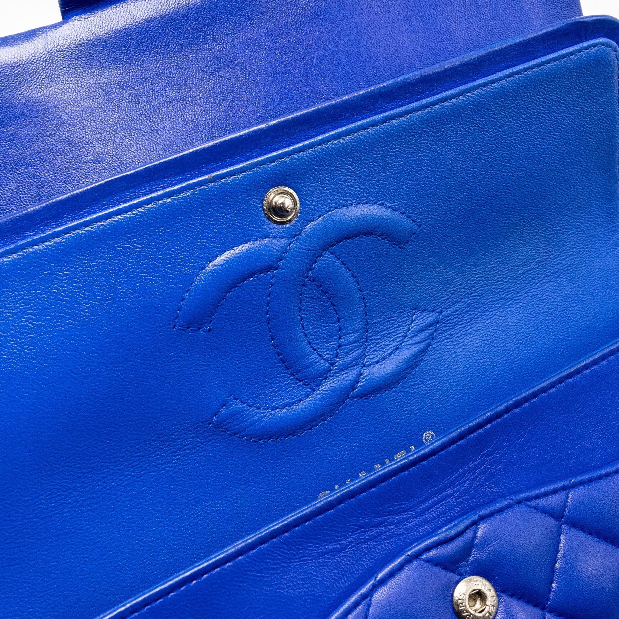 CHANEL MEDIUM CLASSIC DOUBLE FLAP BAG LAMBSKIN BLUE SHW