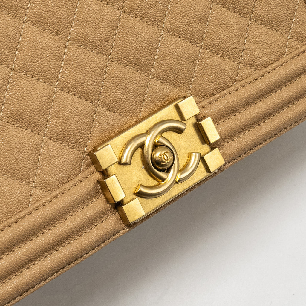 CHANEL MEDIUM BOY BAG CAVIAR BEIGE GHW