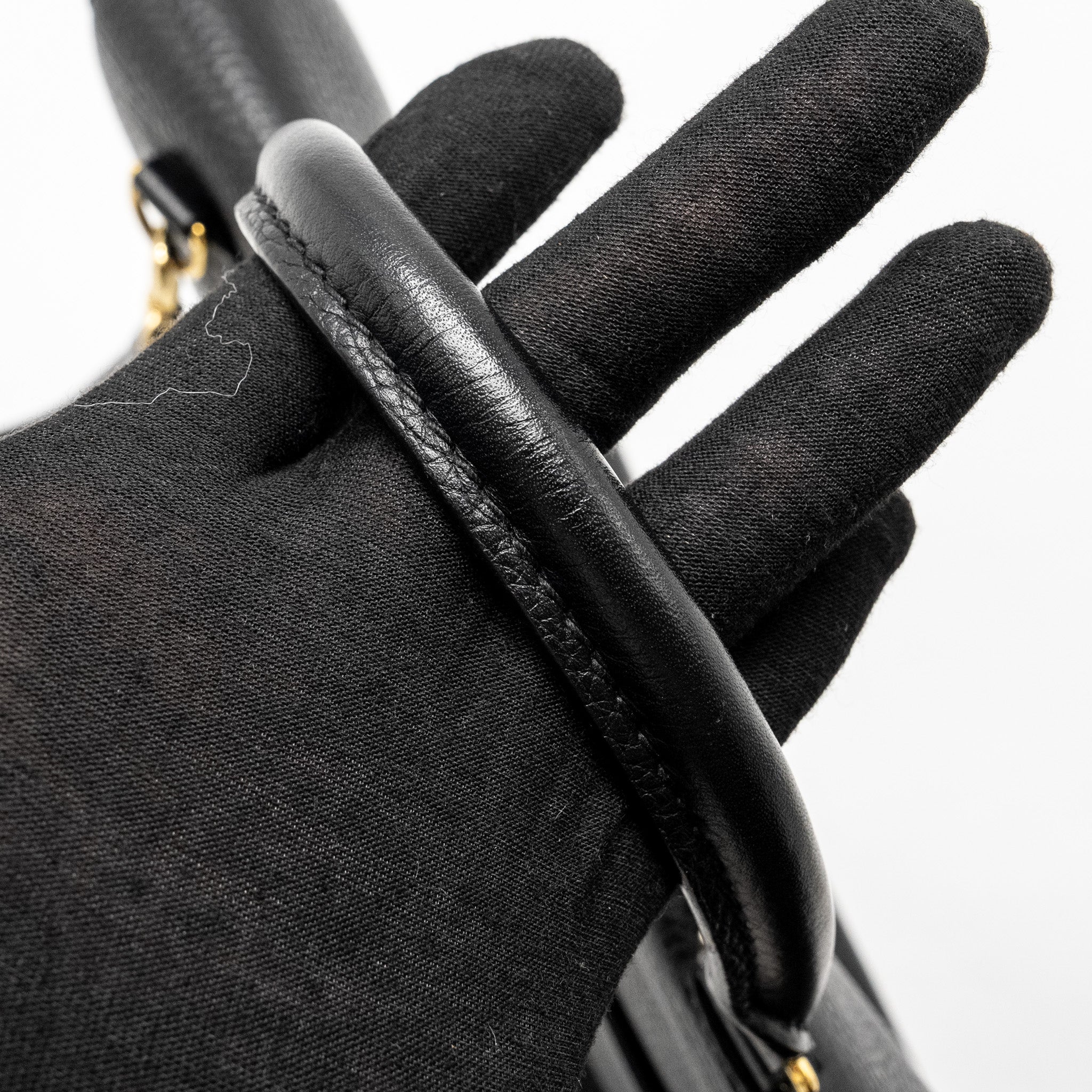 LOUIS VUITTON VOLTA BAG LEATHER BLACK GHW