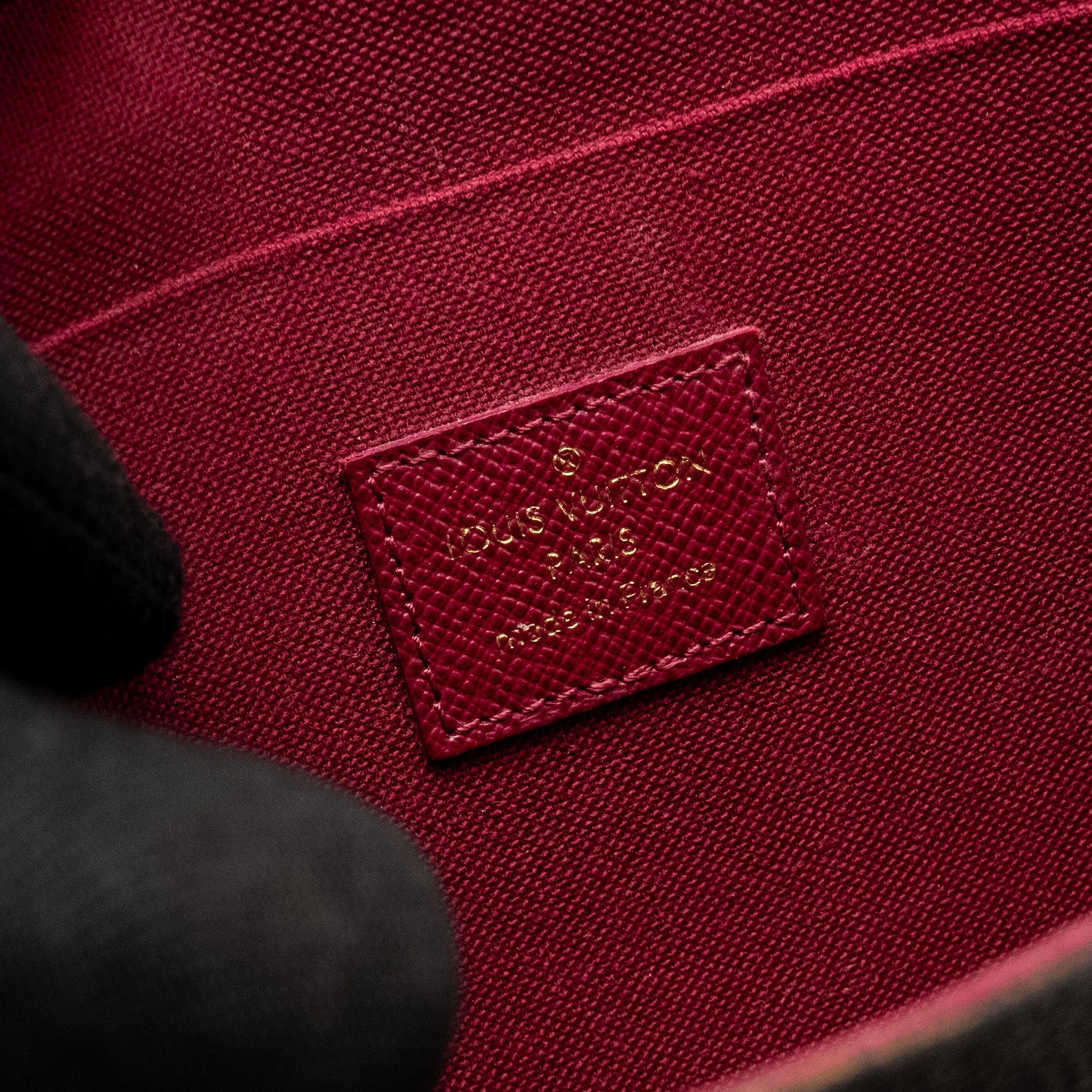LOUIS VUITTON FELICIE POCHETTE MONOGRAM CANVAS GHW