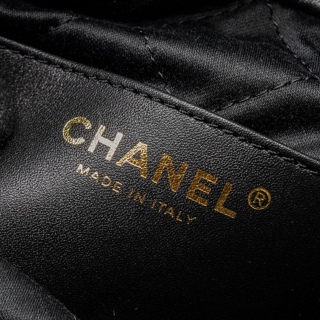 CHANEL MINI 22 BAG SHINY CALFSKIN BLACK GHW (MICROCHIP)