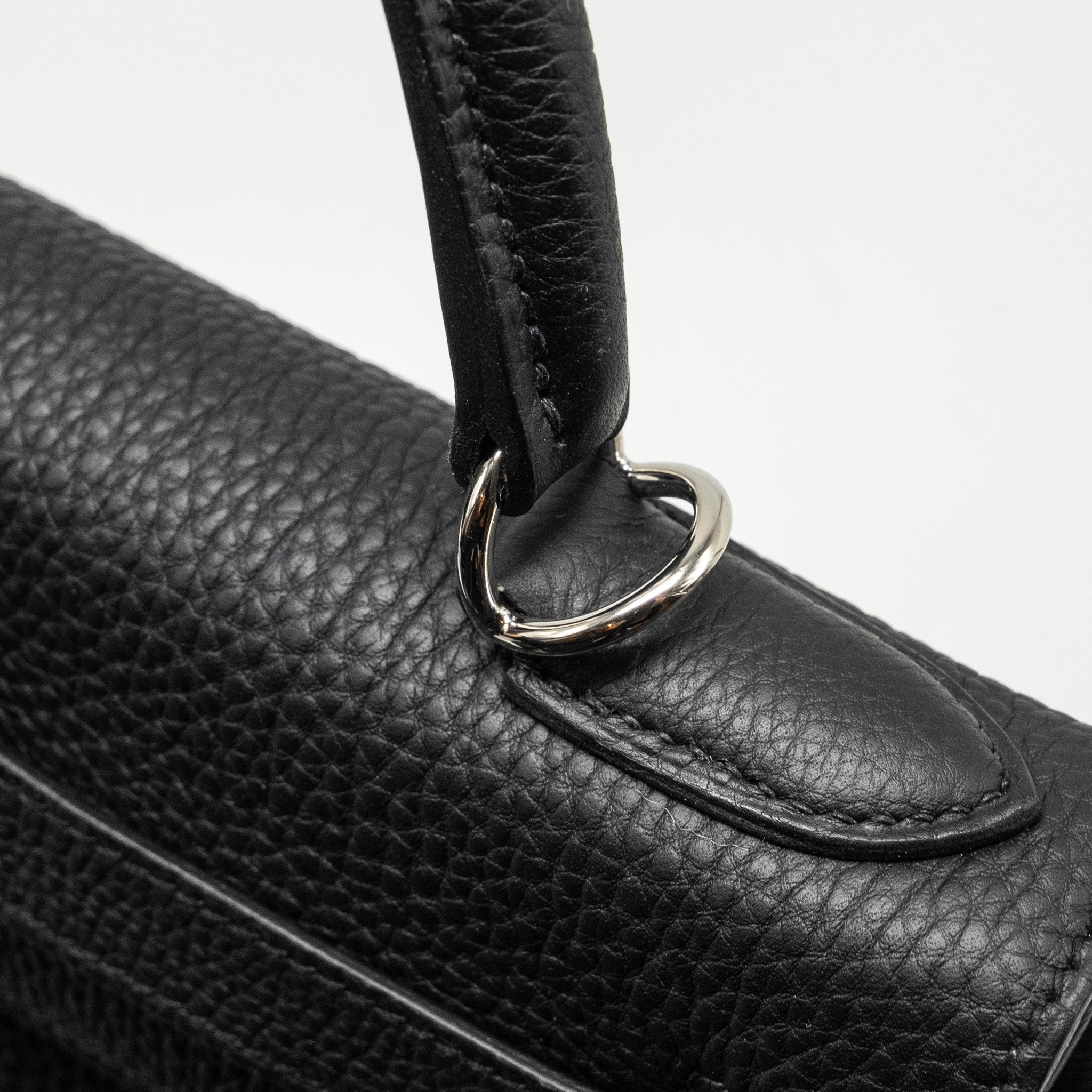 HERMES KELLY 28 TOGO BLACK SHW