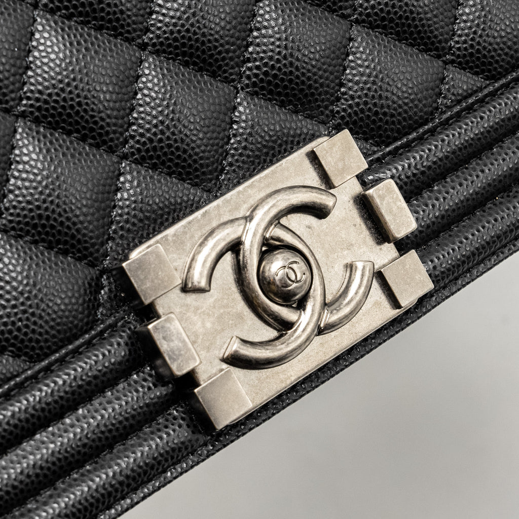 CHANEL MEDIUM BOY BAG CAVIAR BLACK RUTHENIUM SILVER HARDWARE (MICROCHIP)