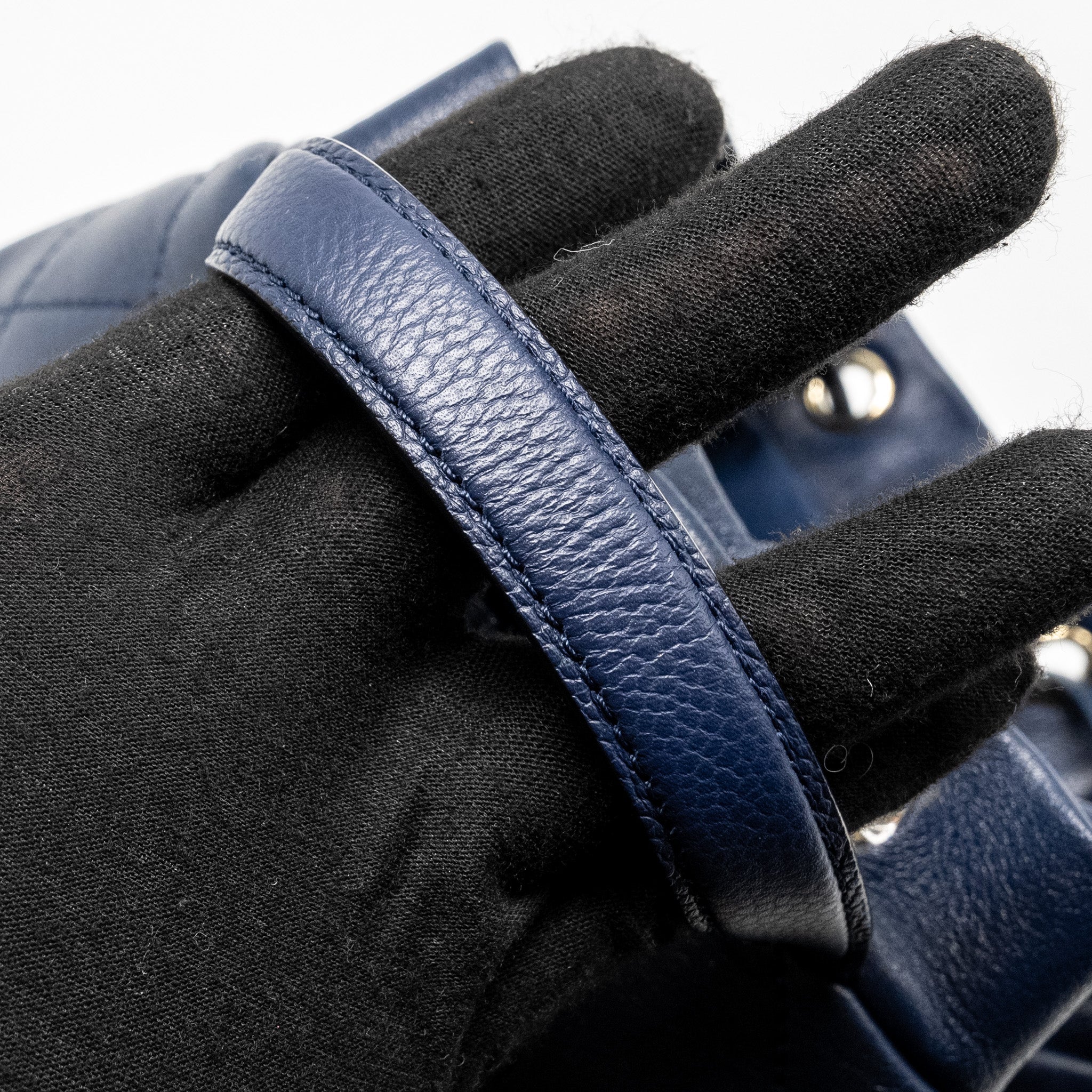 CHANEL DRAWSTRING BACKPACK LAMBSKIN/GRAINED CALFSKIN DARK BLUE LGHW