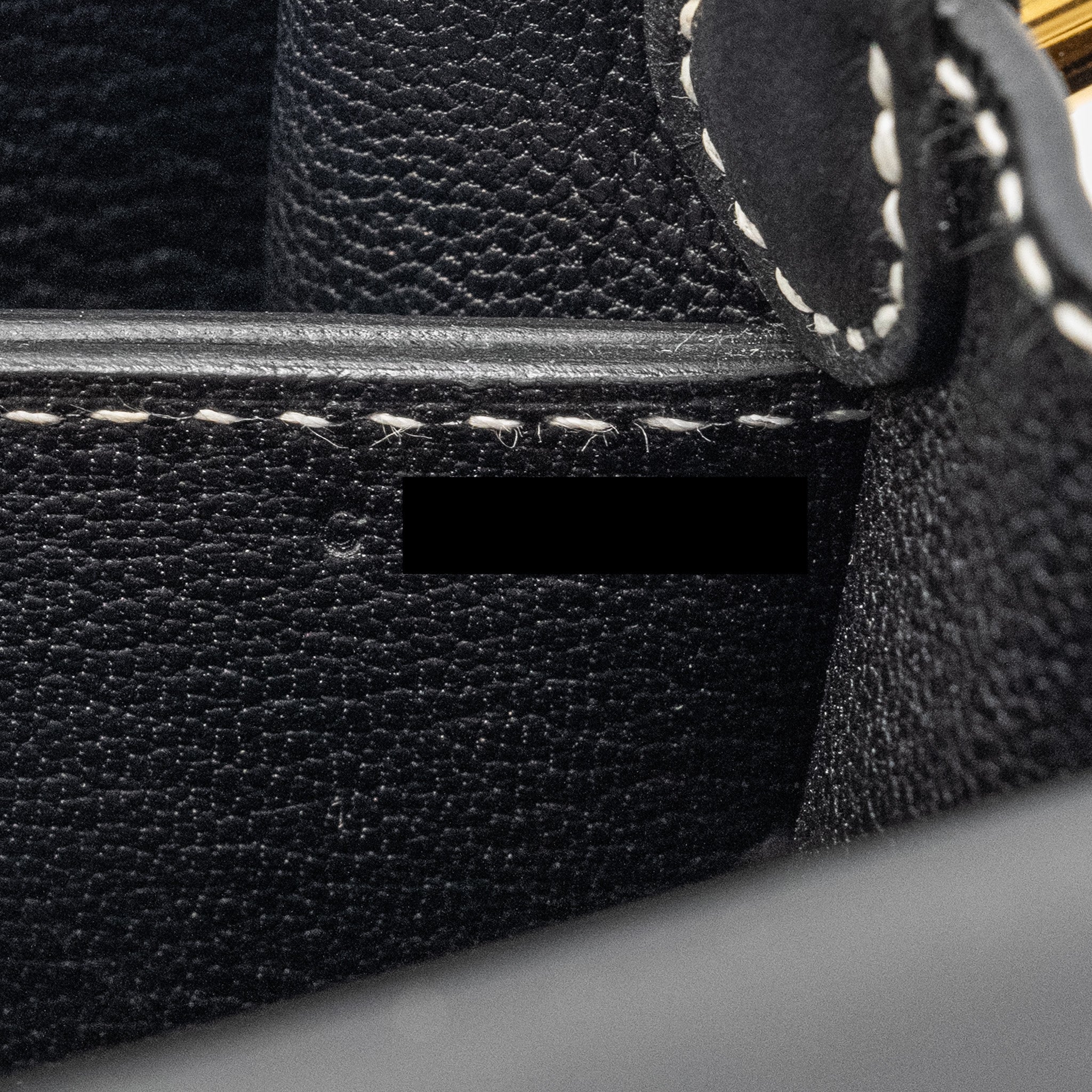 HERMES ROULIS 23 SOMBRERO BLACK GHW