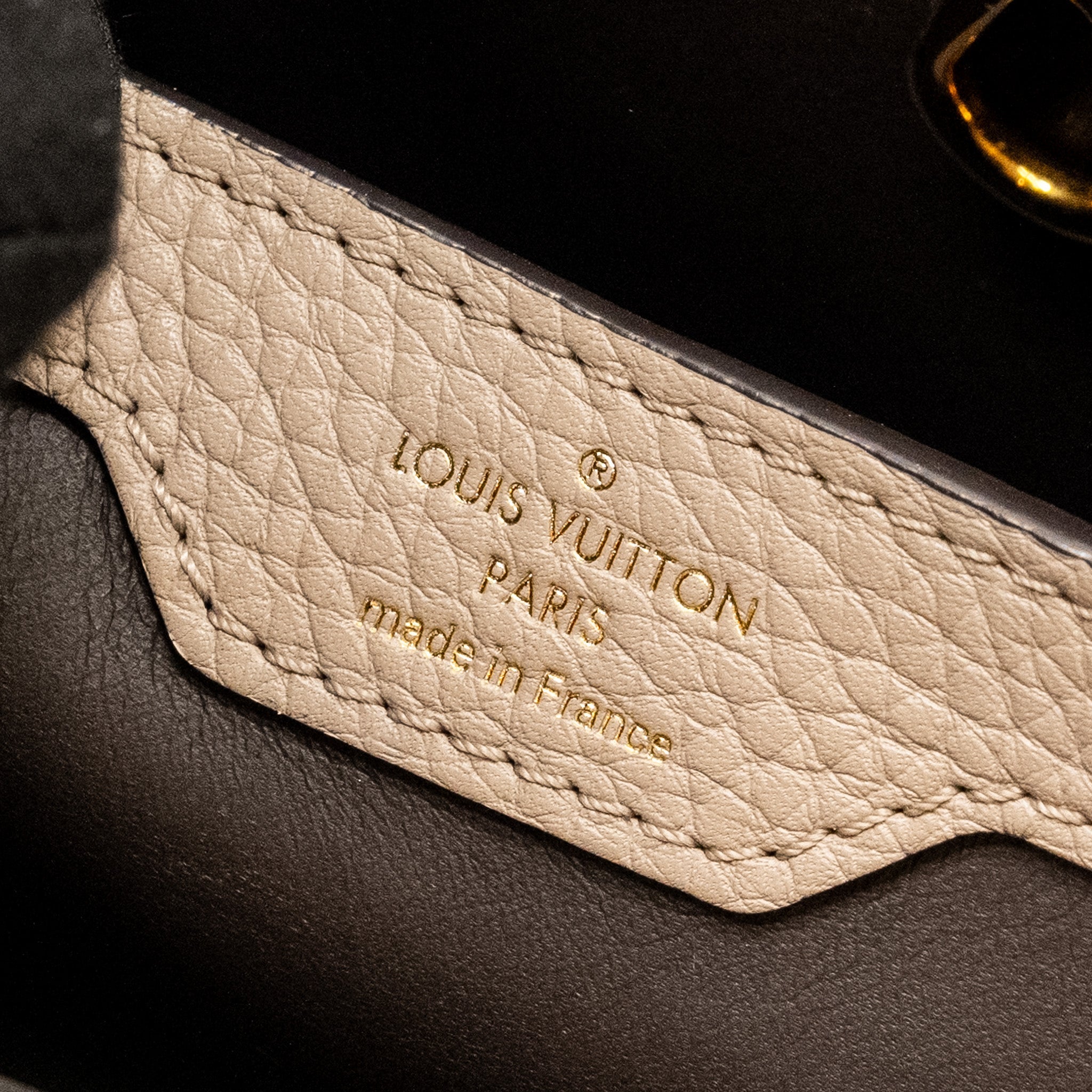 LOUIS VUITTON CAPUCINES PM CALFSKIN GREY GHW