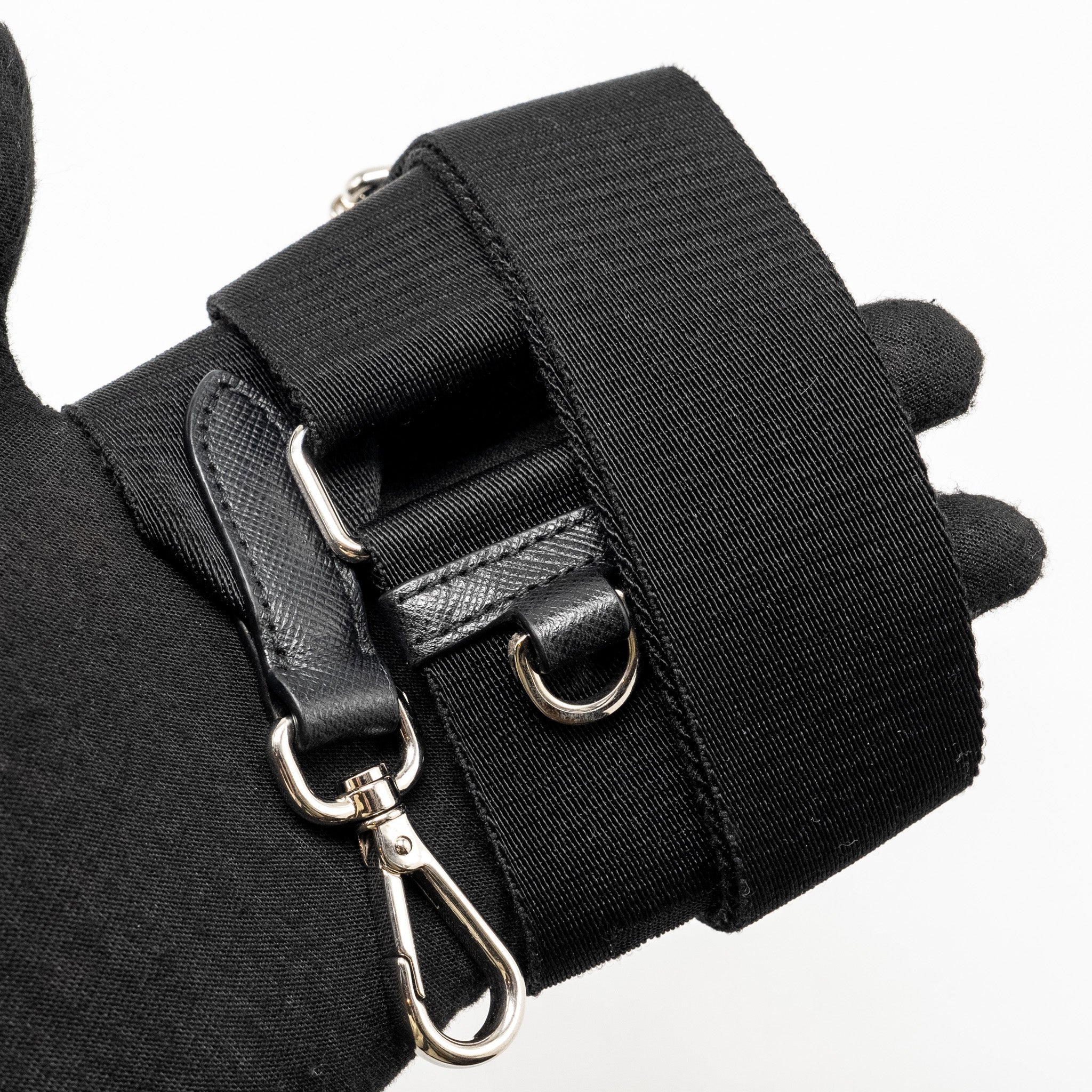 PRADA RE-EDTION 2005 BAG NYLON BLACK SHW