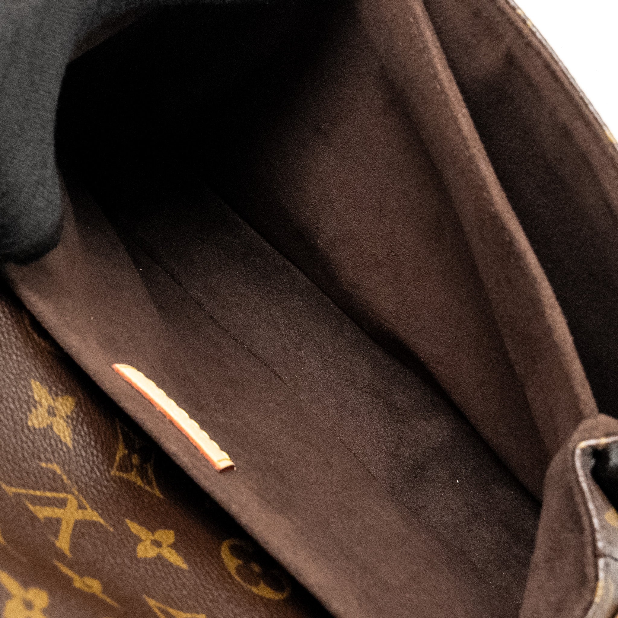 LOUIS VUITTON POCHETTE MÉTIS MONOGRAM CANVAS GHW