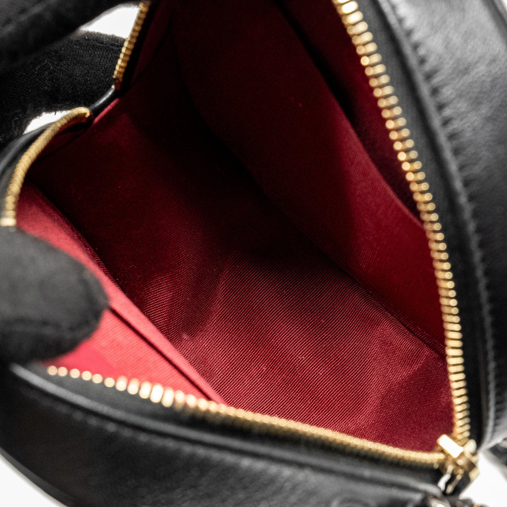 CHANEL 19 ROUND CLUTCH WITH CHAIN LAMBSKIN BLACK WITH MULTICOLOR HARDWARE